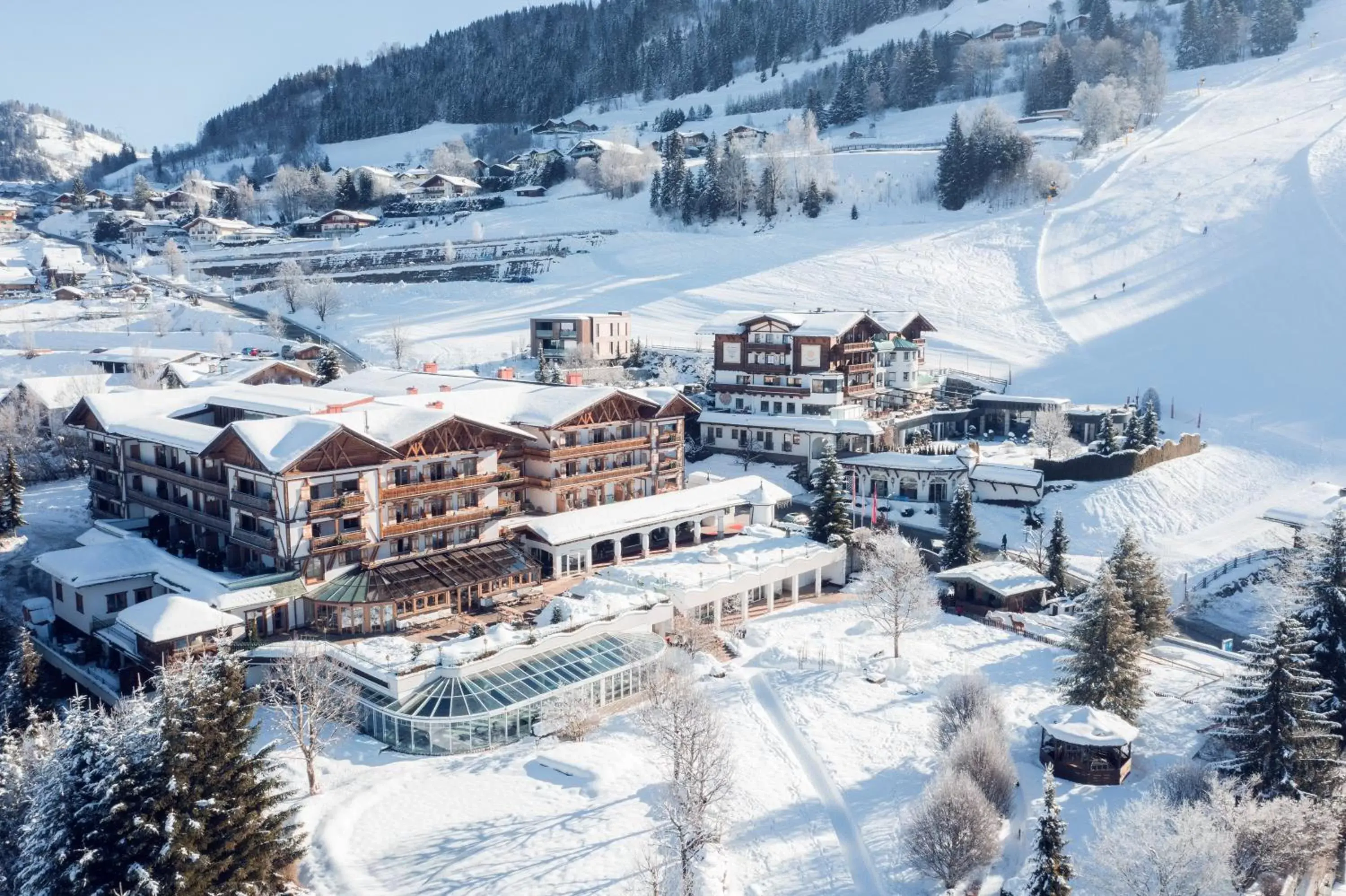 Property building, Winter in Hotel Oberforsthof