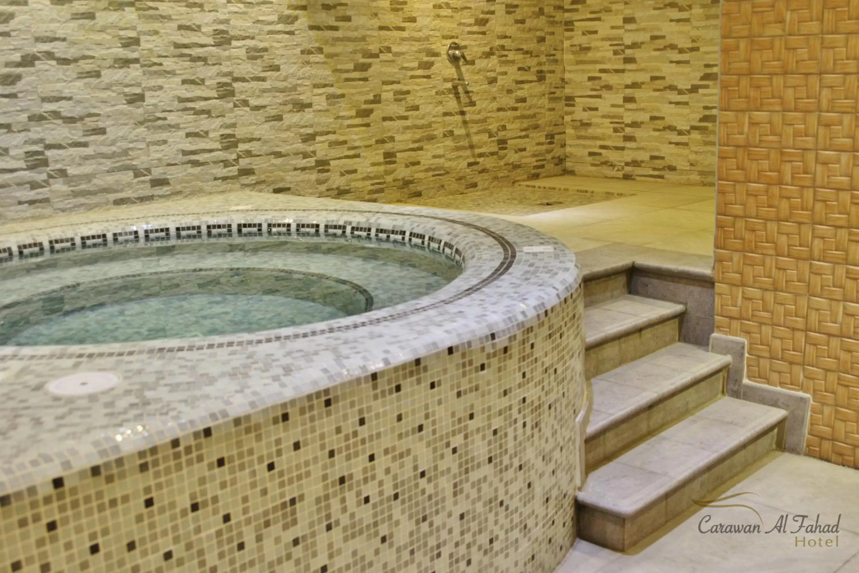 Hot Tub in Carawan Al Fahad Hotel