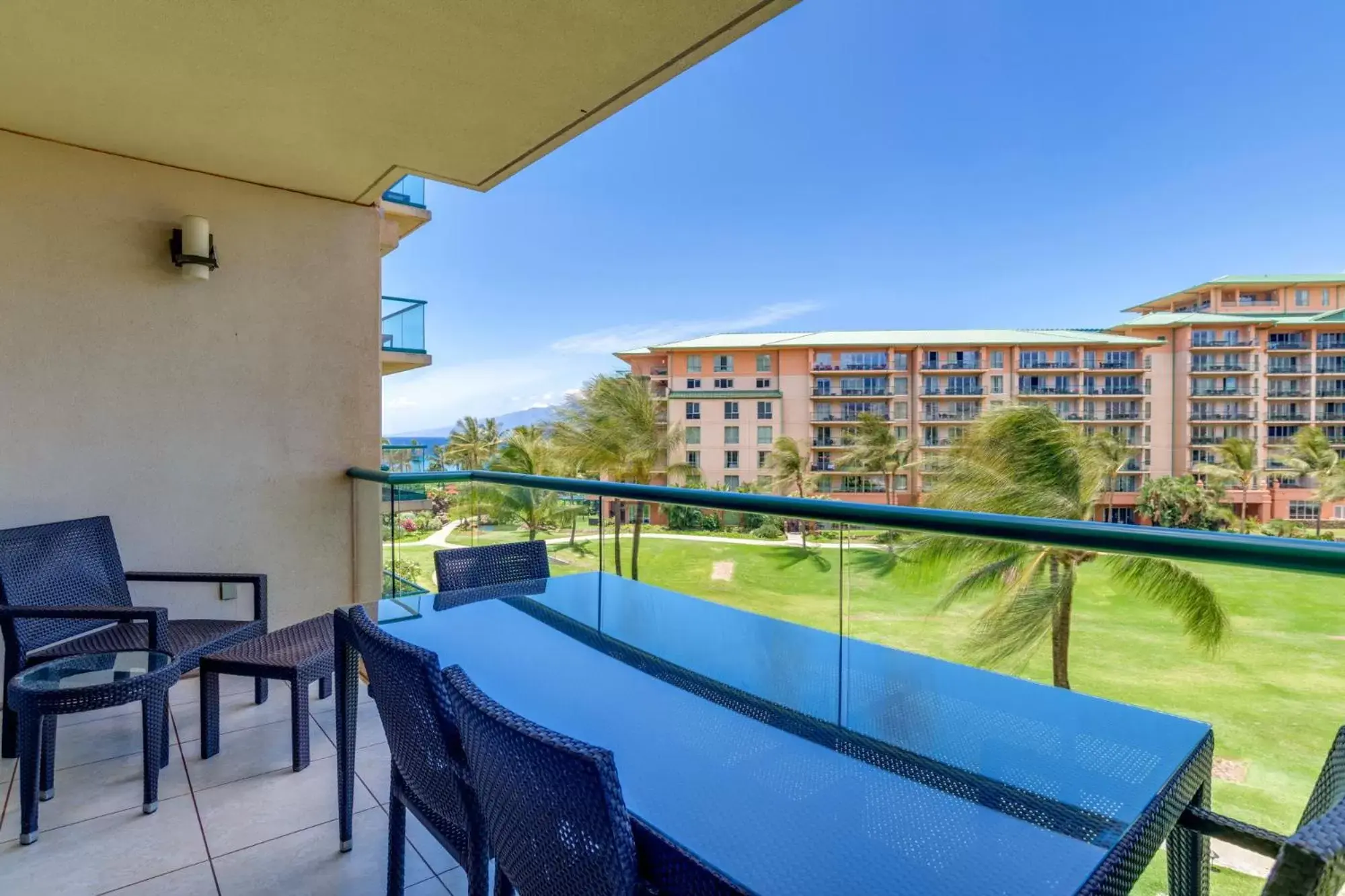 1 Bedroom Partial Ocean View in OUTRIGGER Honua Kai Resort and Spa