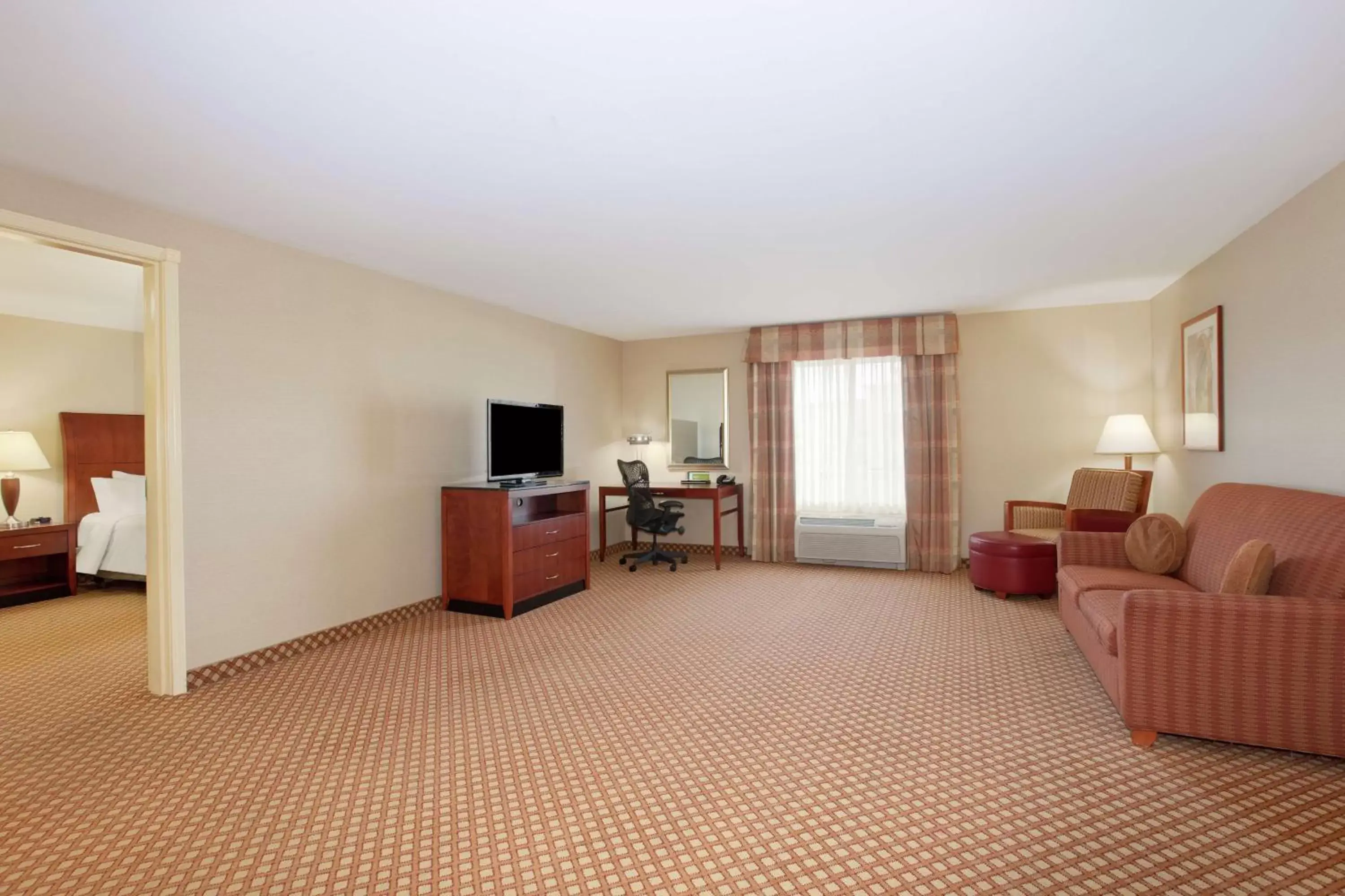 Bedroom, Seating Area in Hilton Garden Inn Casper