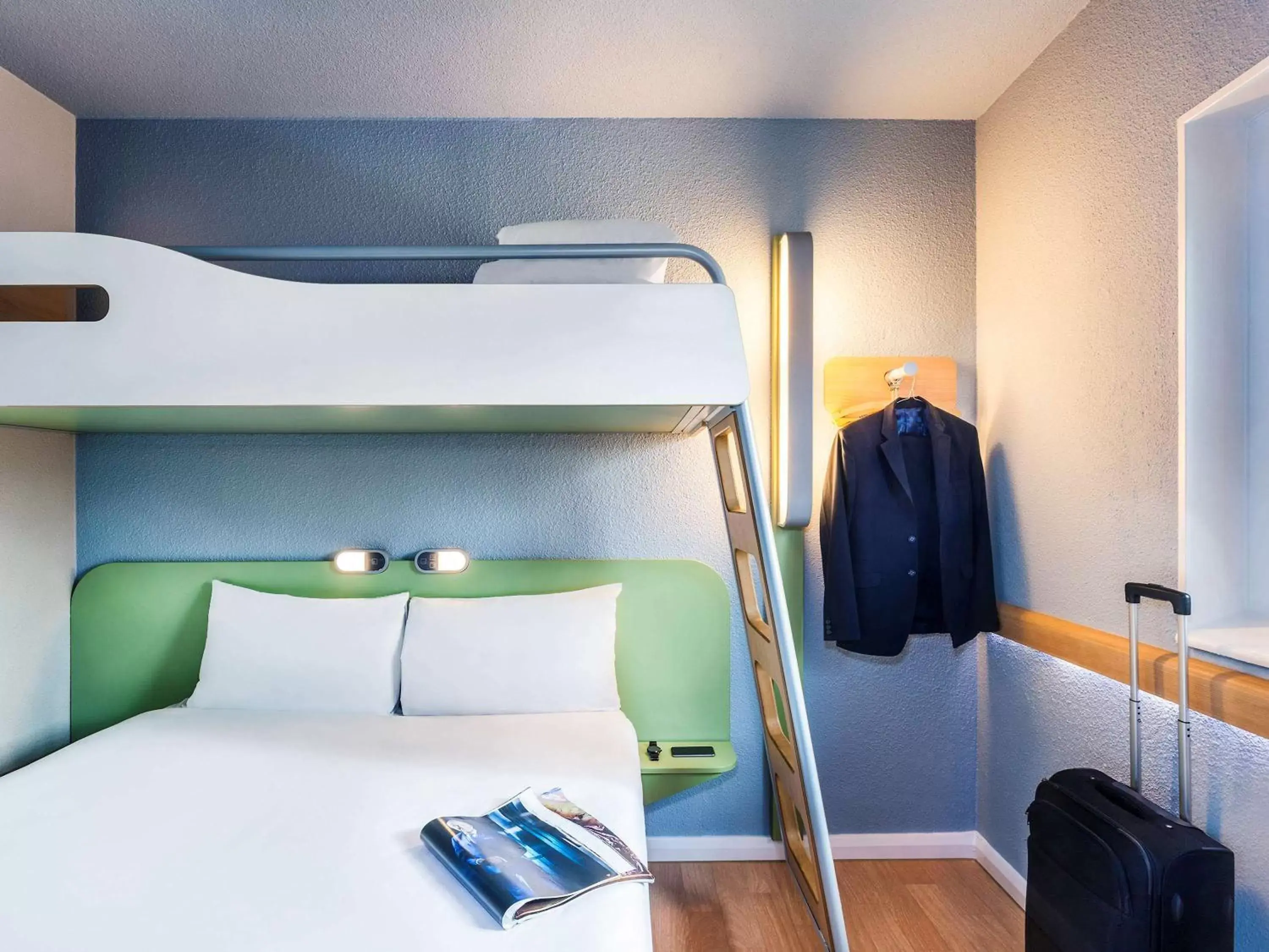 Photo of the whole room, Bunk Bed in ibis budget London Barking