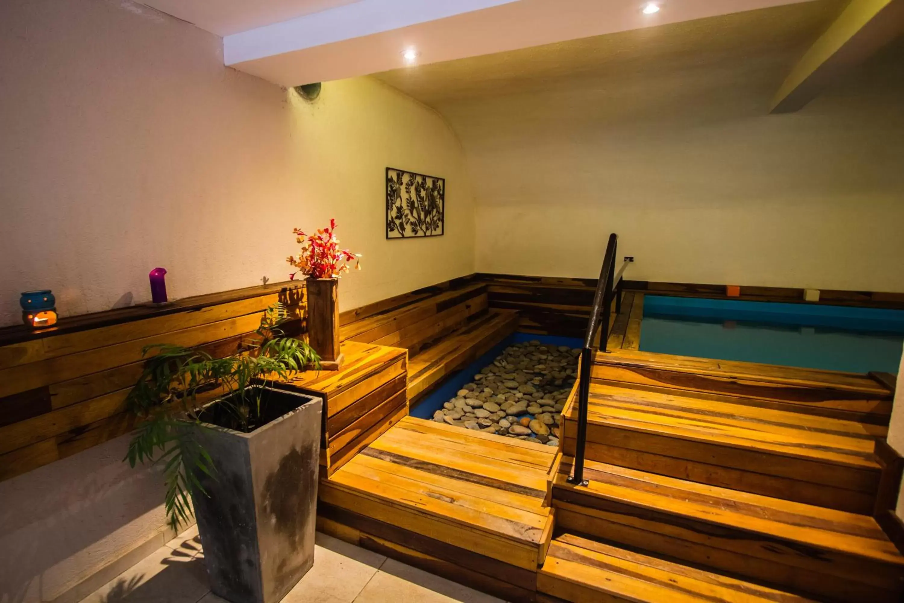 Swimming pool in BlackStone Apart Boutique Hotel Swimming pool in BlackStone Apart Boutique Hotel