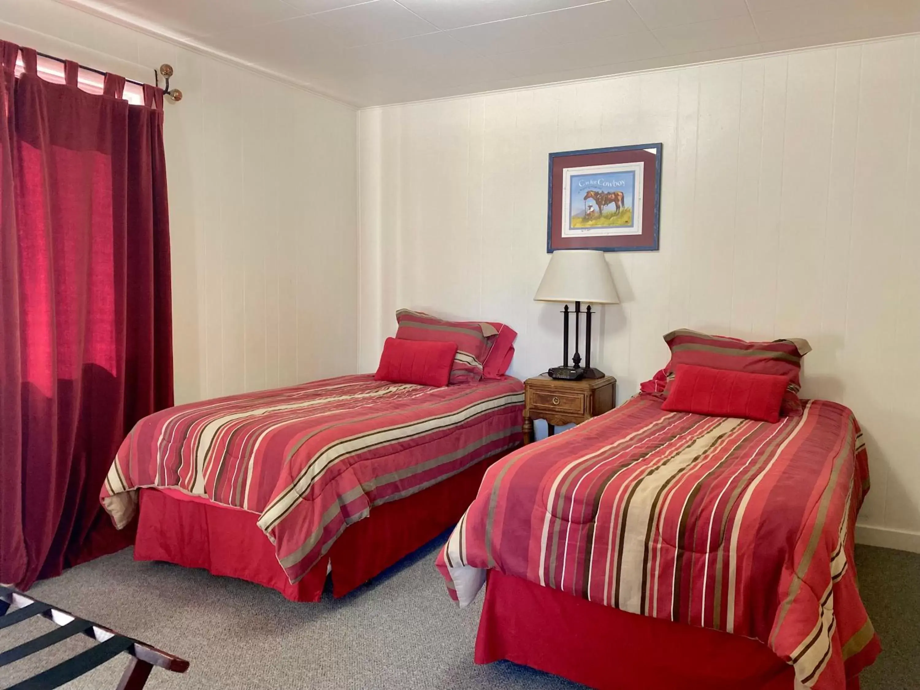 Bedroom, Bed in Greybull Motel