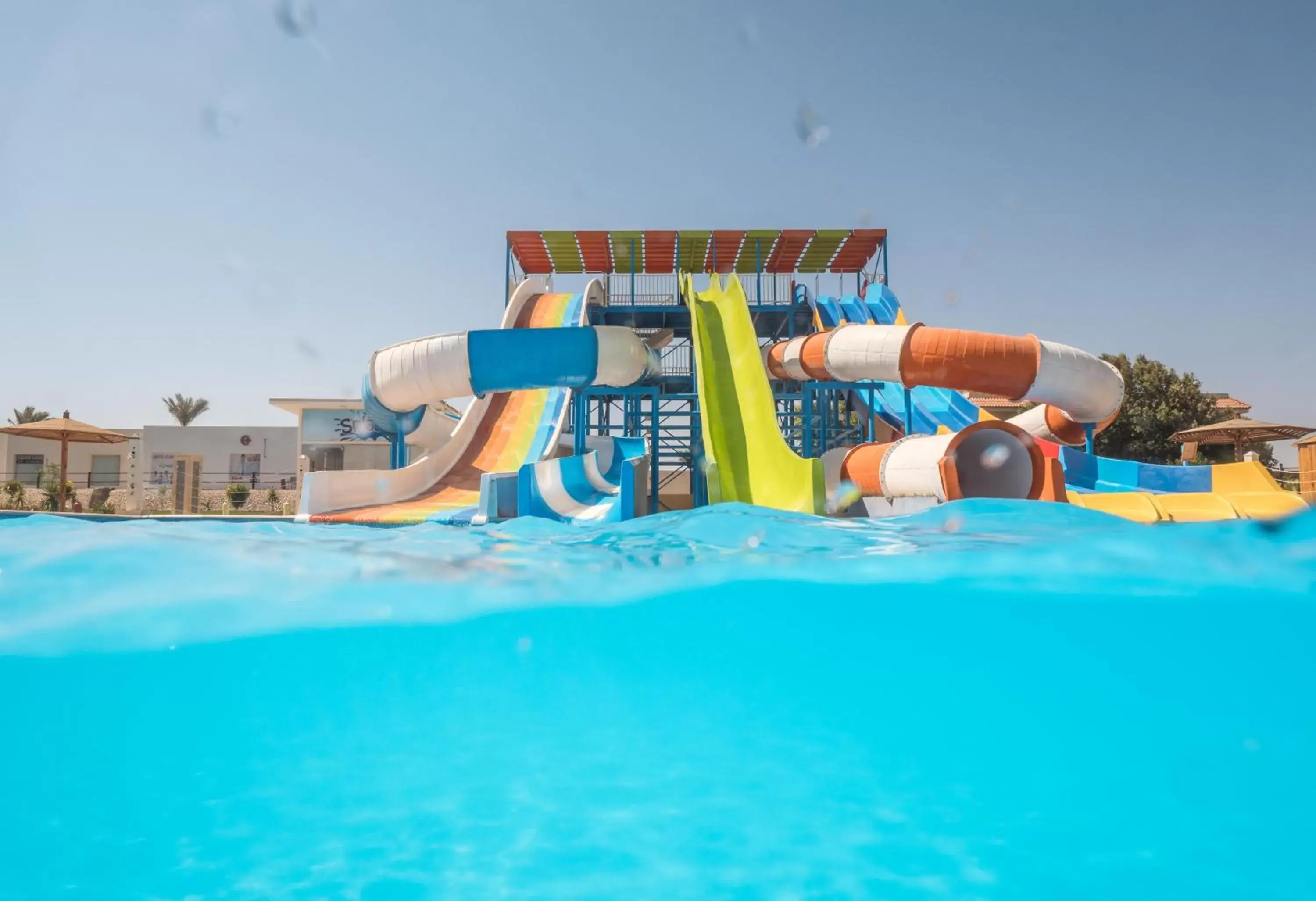 Swimming pool, Water Park in Hurghada Long Beach Resort