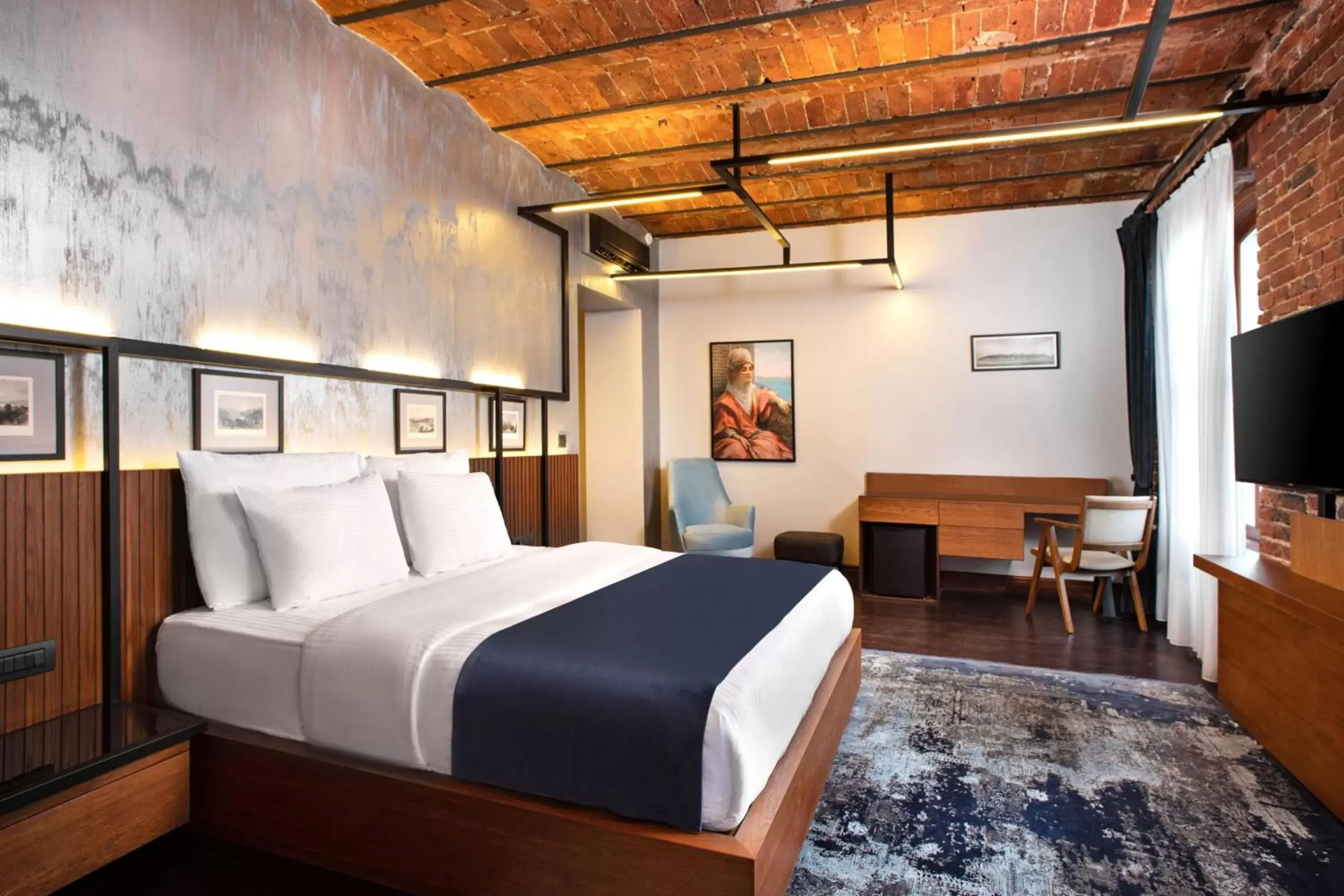 Bedroom, Bed in DeCamondo Galata, a Tribute Portfolio Hotel
