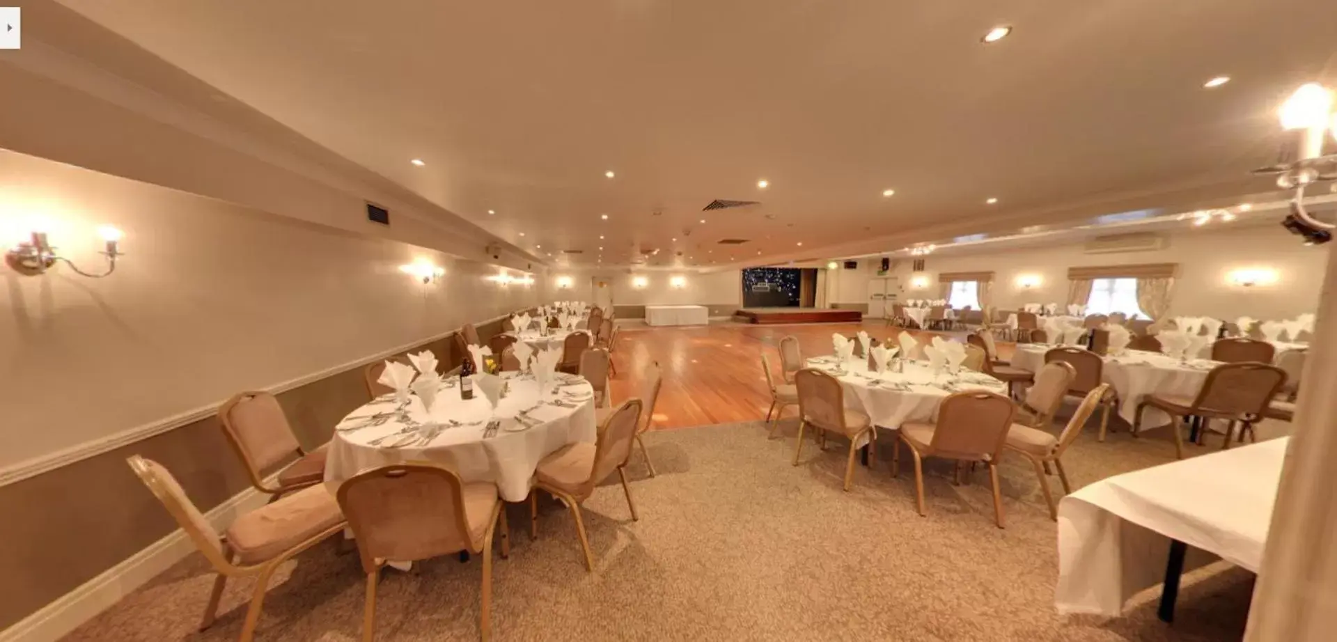 wedding, Restaurant/Places to Eat in Consort Hotel