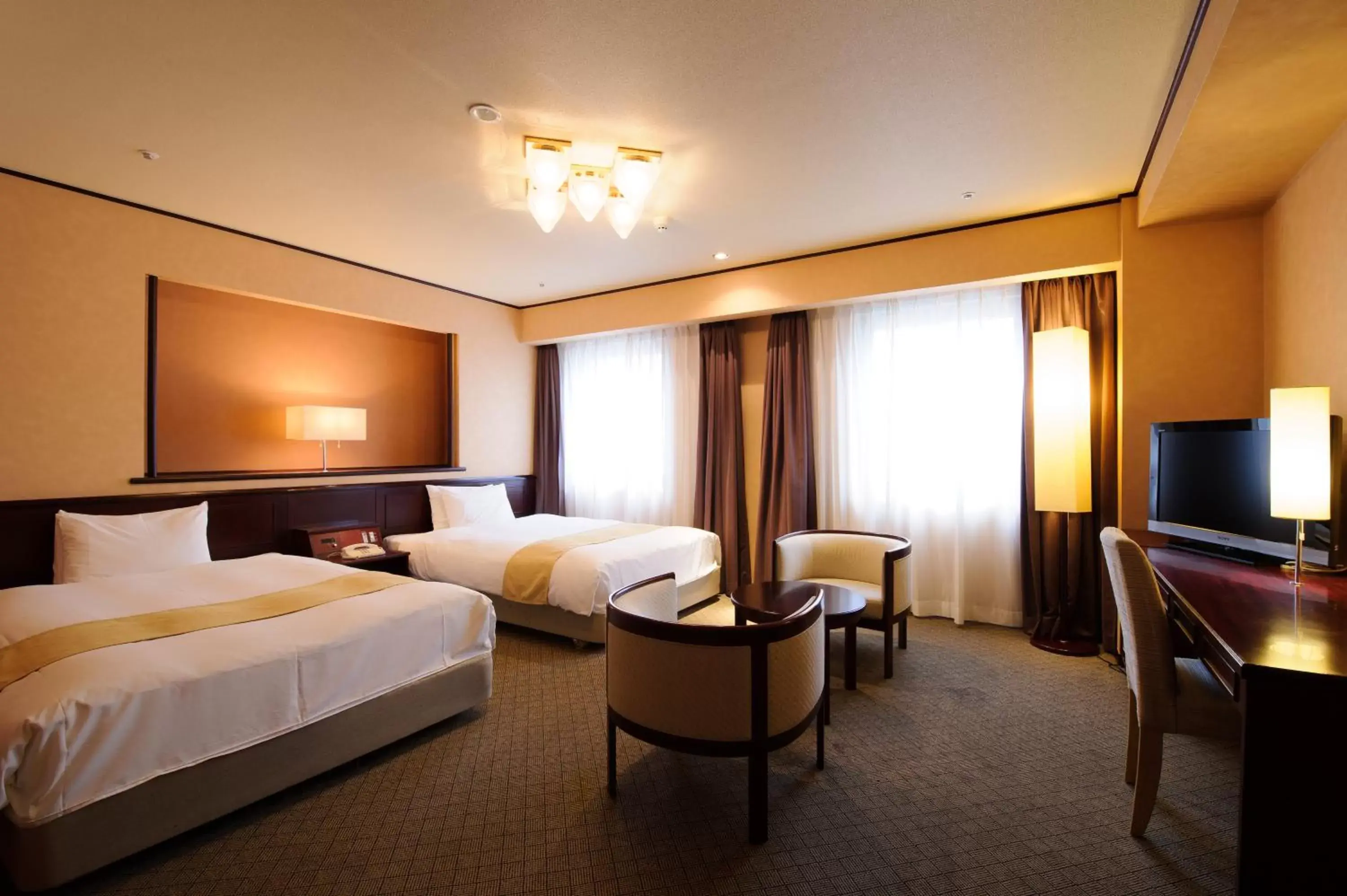 Photo of the whole room, TV/Entertainment Center in Chisun Hotel Utsunomiya