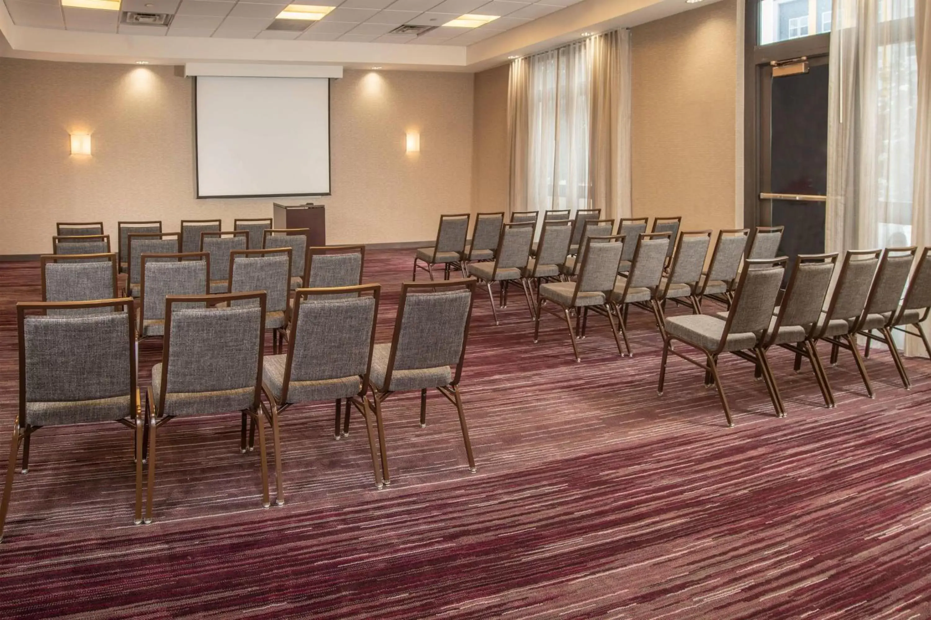 Meeting/conference room in Courtyard Dunn Loring Fairfax