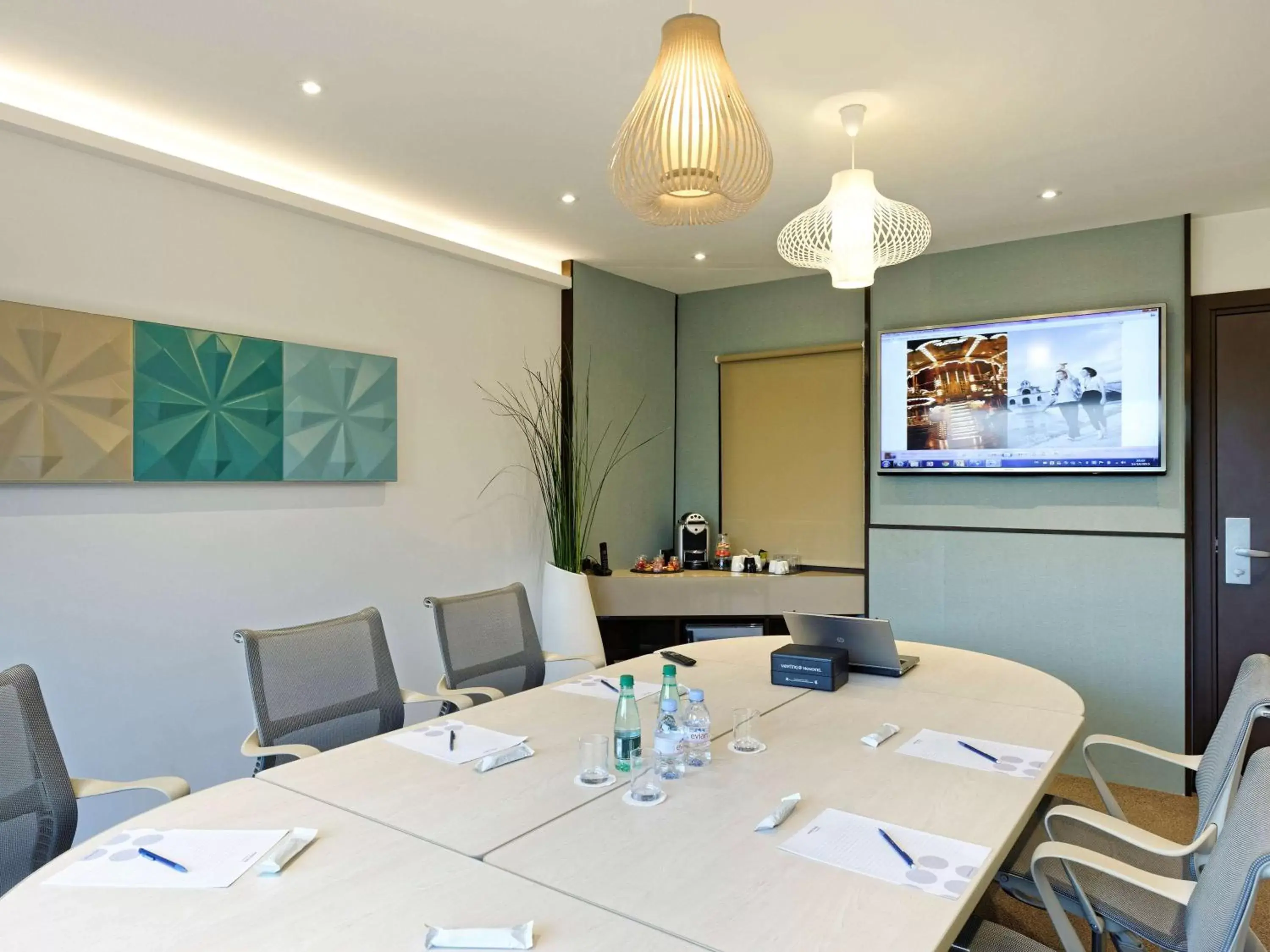 On site, Business Area/Conference Room in Novotel Avignon Nord
