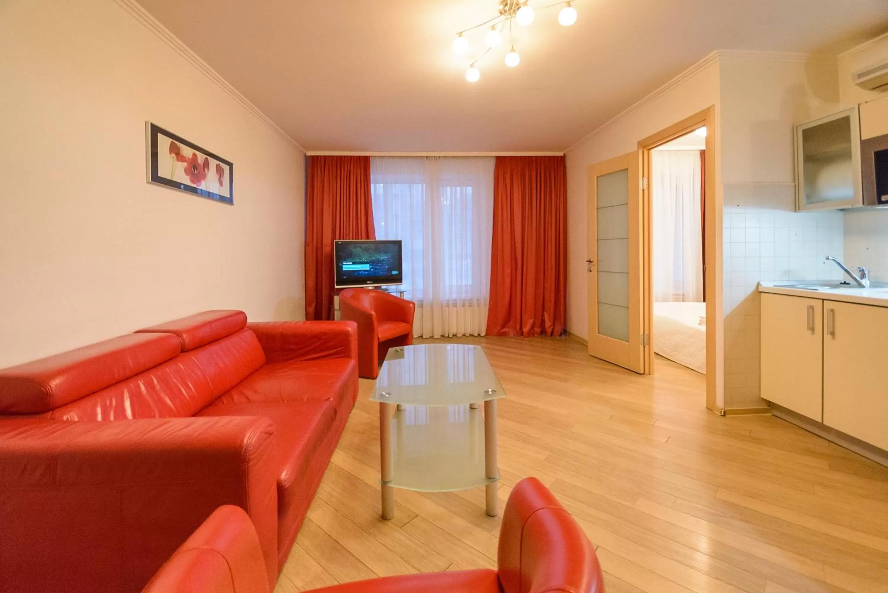 Living room, Lounge/Bar in Partner Guest House