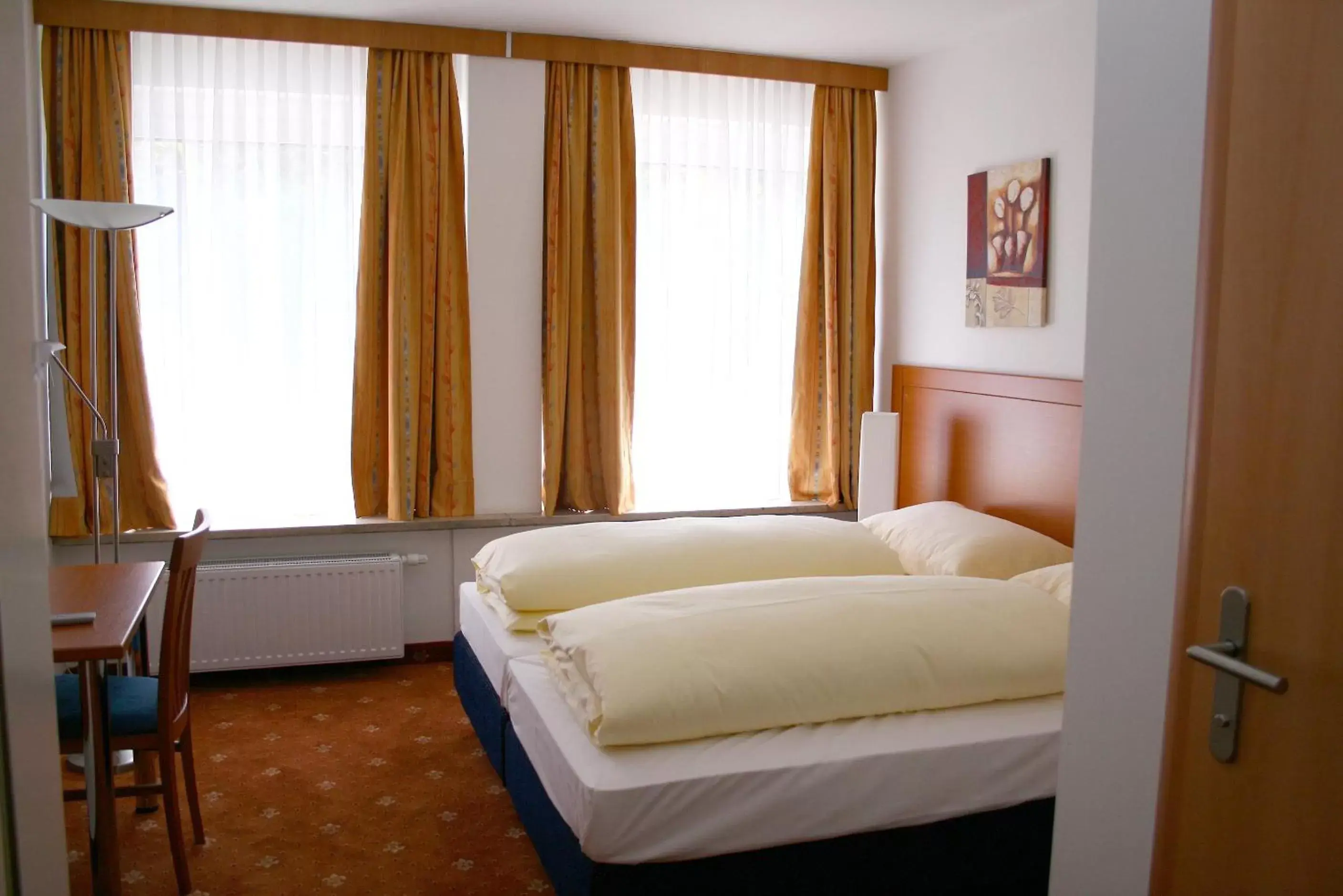 Double or Twin Room in Hotel Evido Salzburg City Center Double or Twin Room in Hotel Evido Salzburg City Center