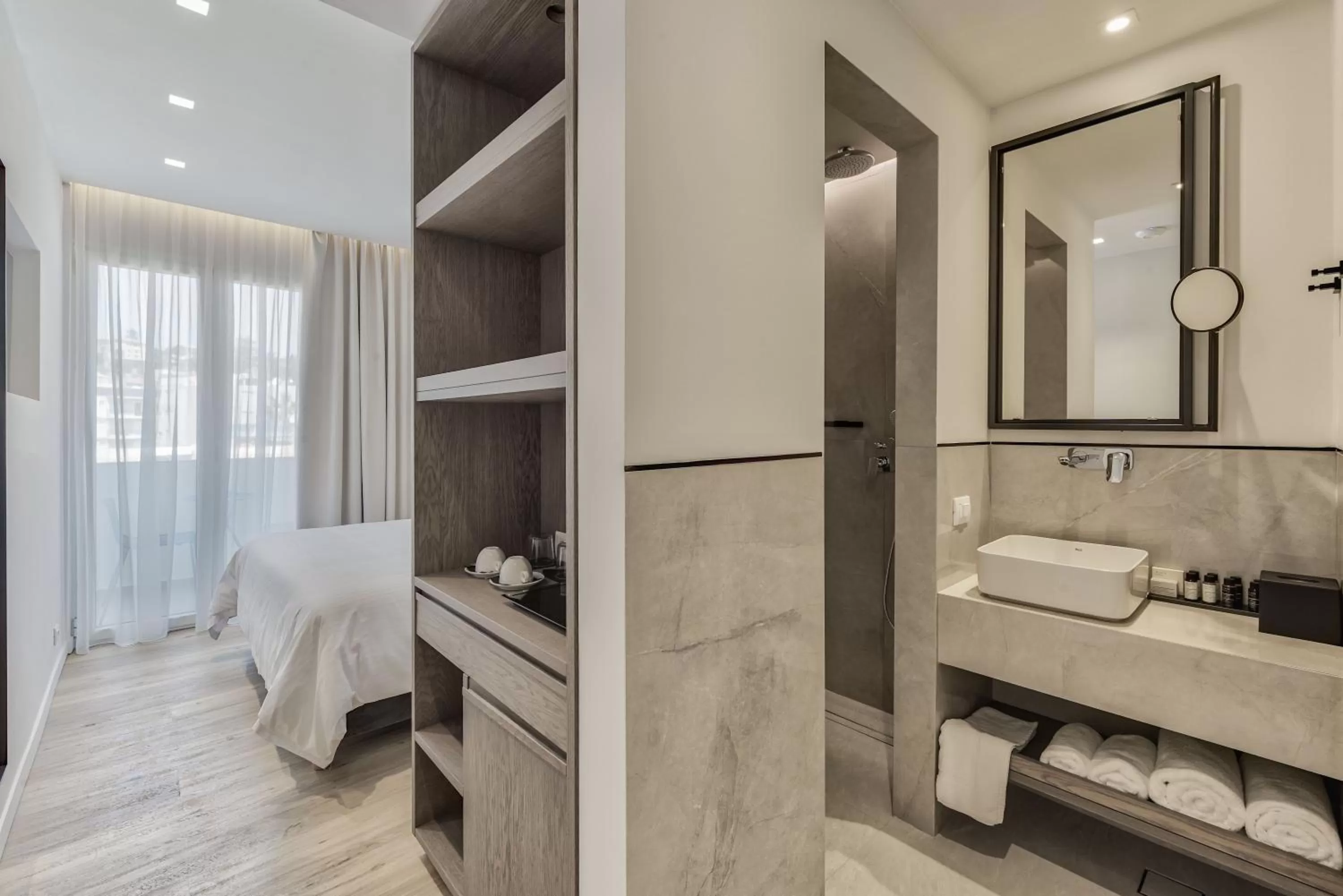 Toilet in Bitzaro Boutique Hotel