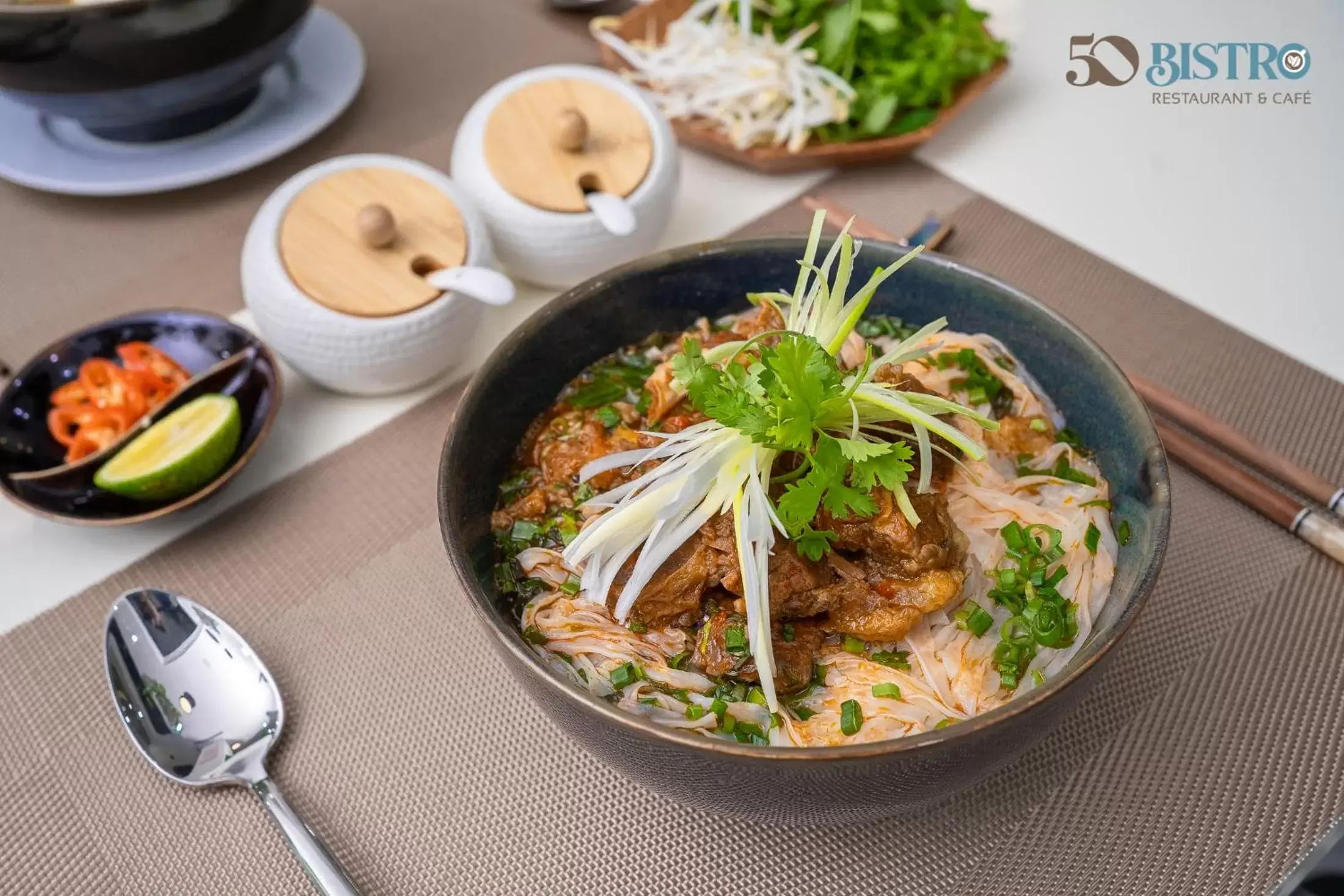 Restaurant/places to eat, Food in Bao Son International Hotel