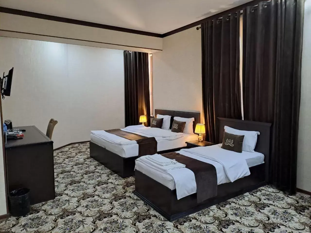 Classic Triple Room in Ark Hotel Classic Triple Room in Ark Hotel