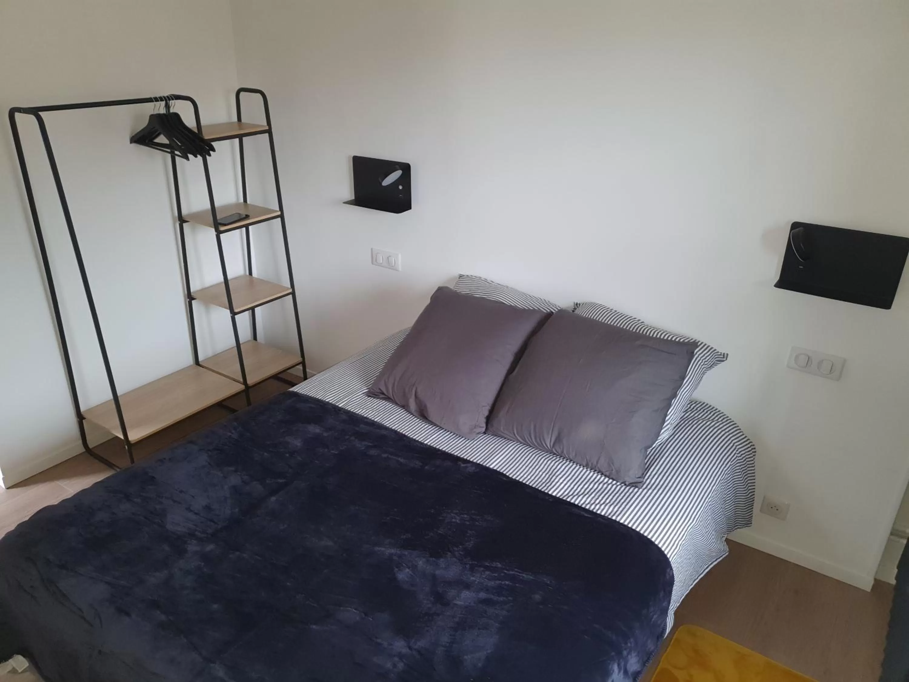 Bedroom, Bed in Chalet les Myrtilles