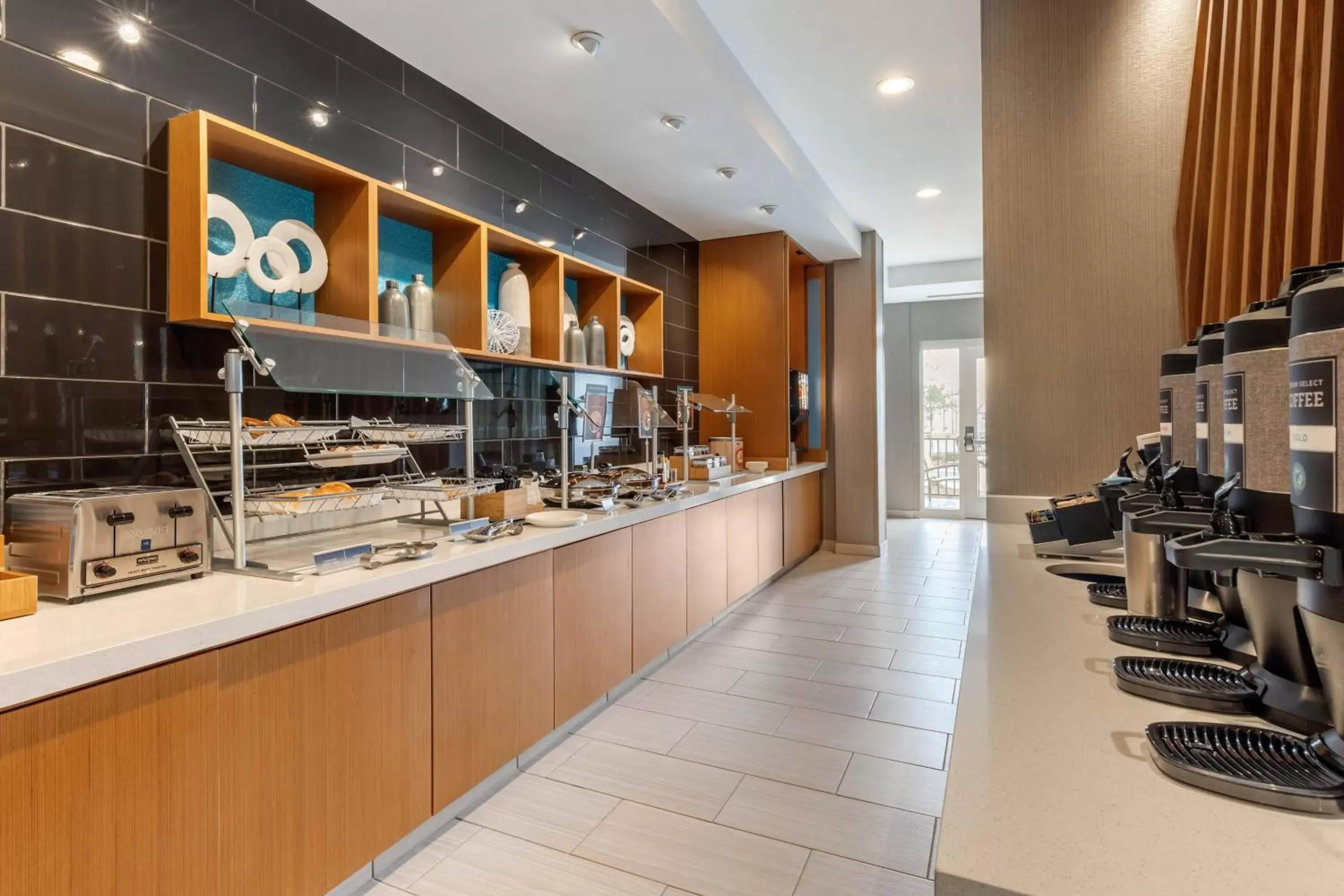 Breakfast, Restaurant/Places to Eat in SpringHill Suites Charlotte Southwest