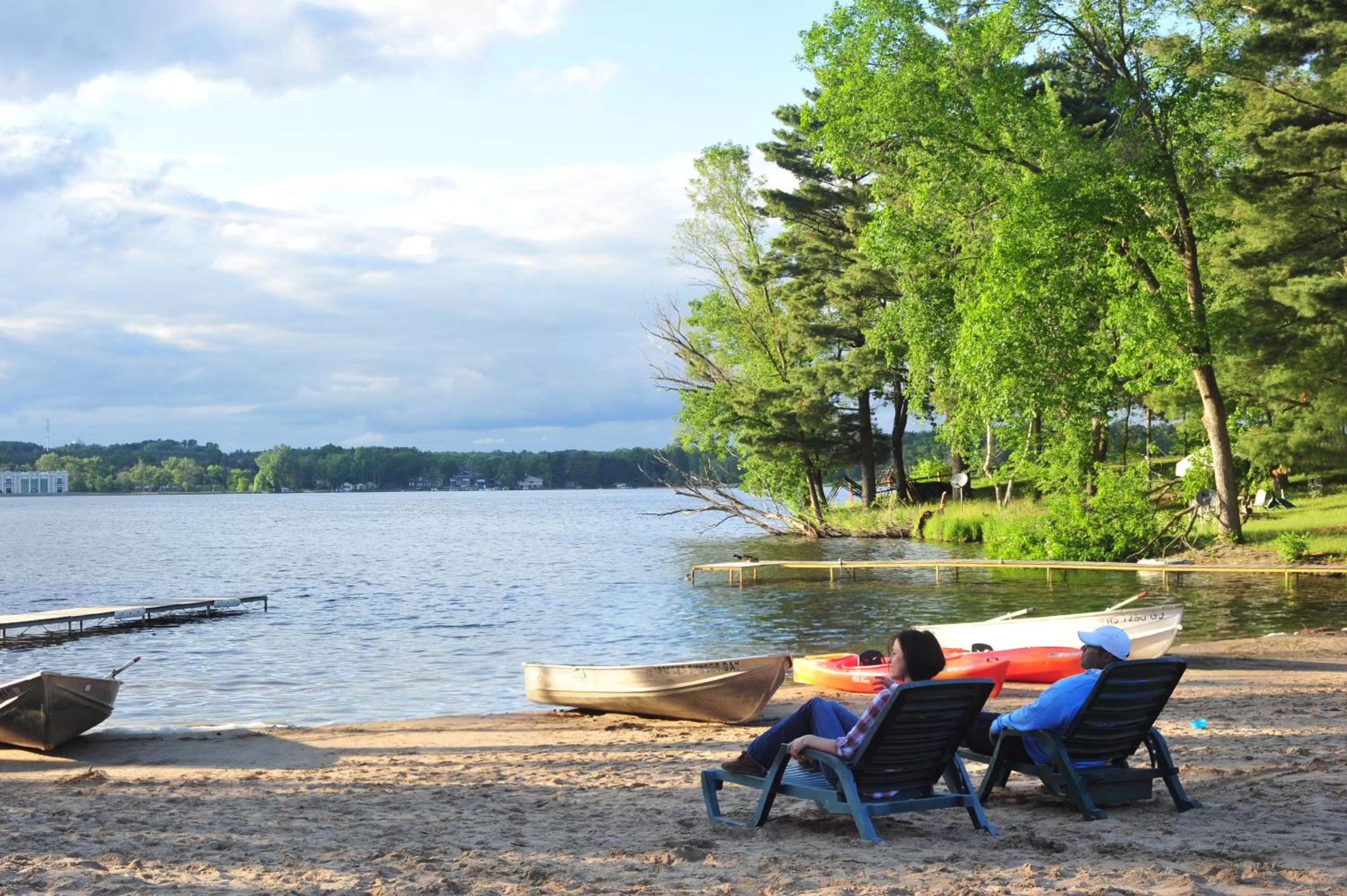 Beach in Sunset Bay Resort & Suites