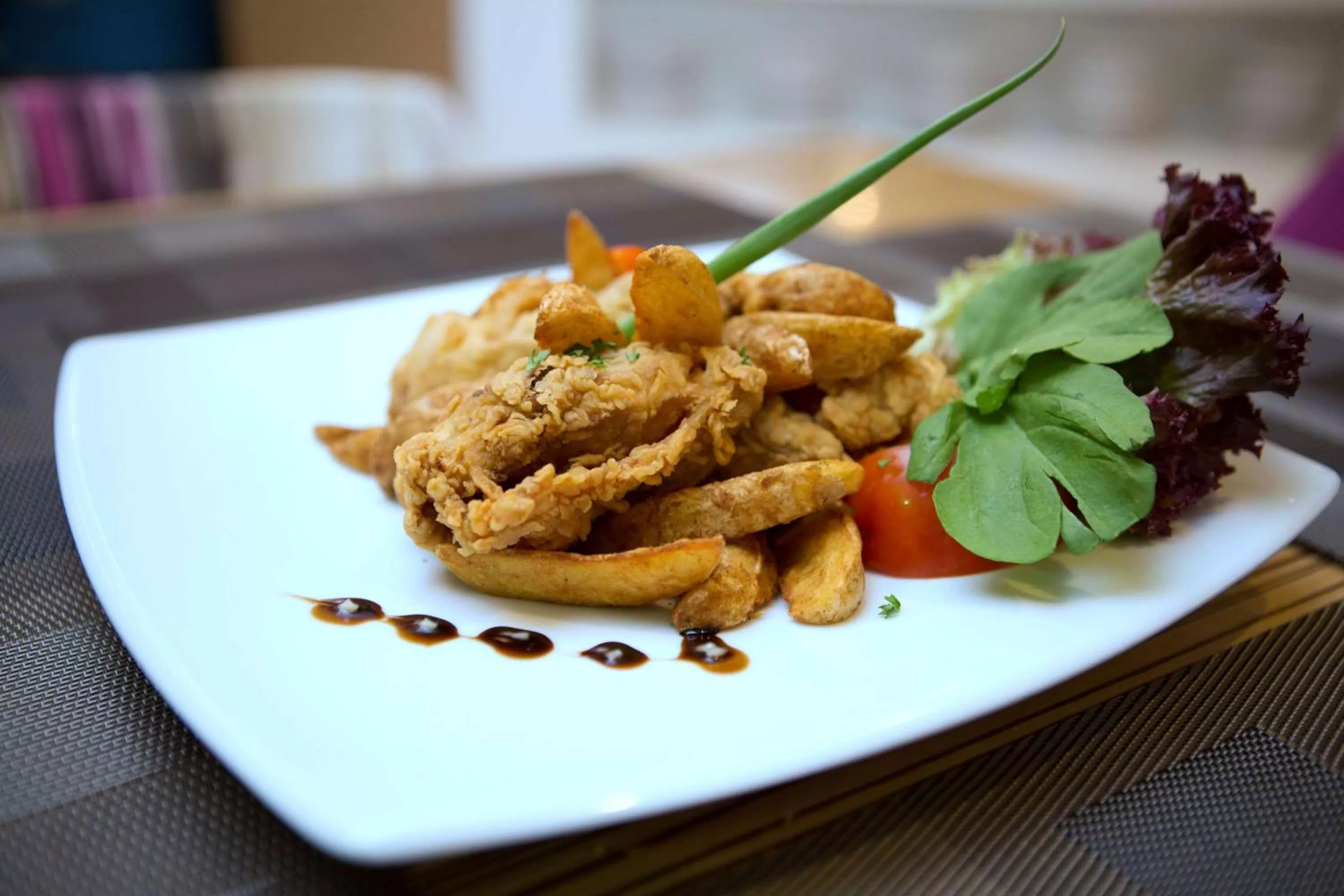 Restaurant/places to eat in Best Western Plus Pearl Creek