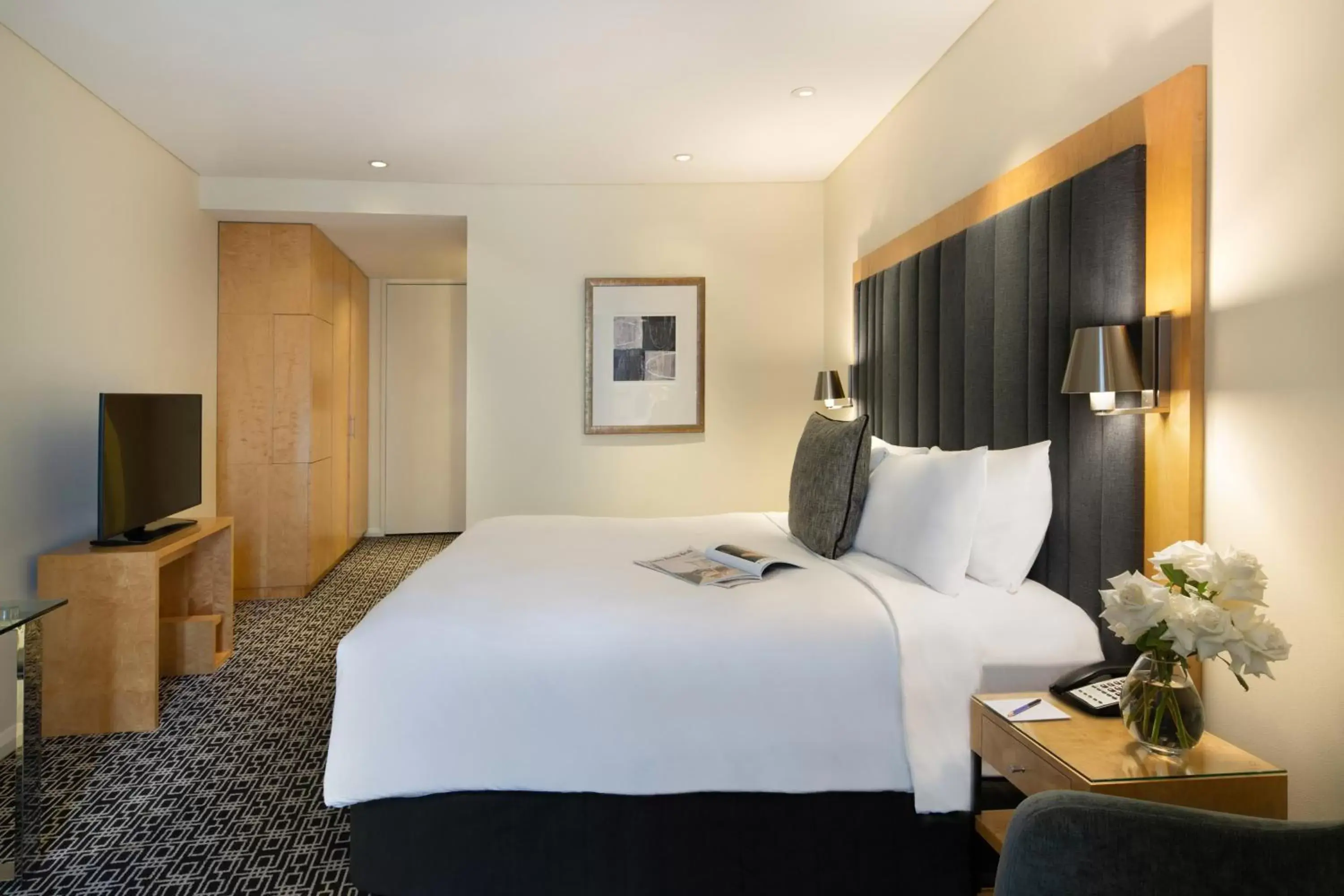 Bed in Sofitel Sydney Wentworth