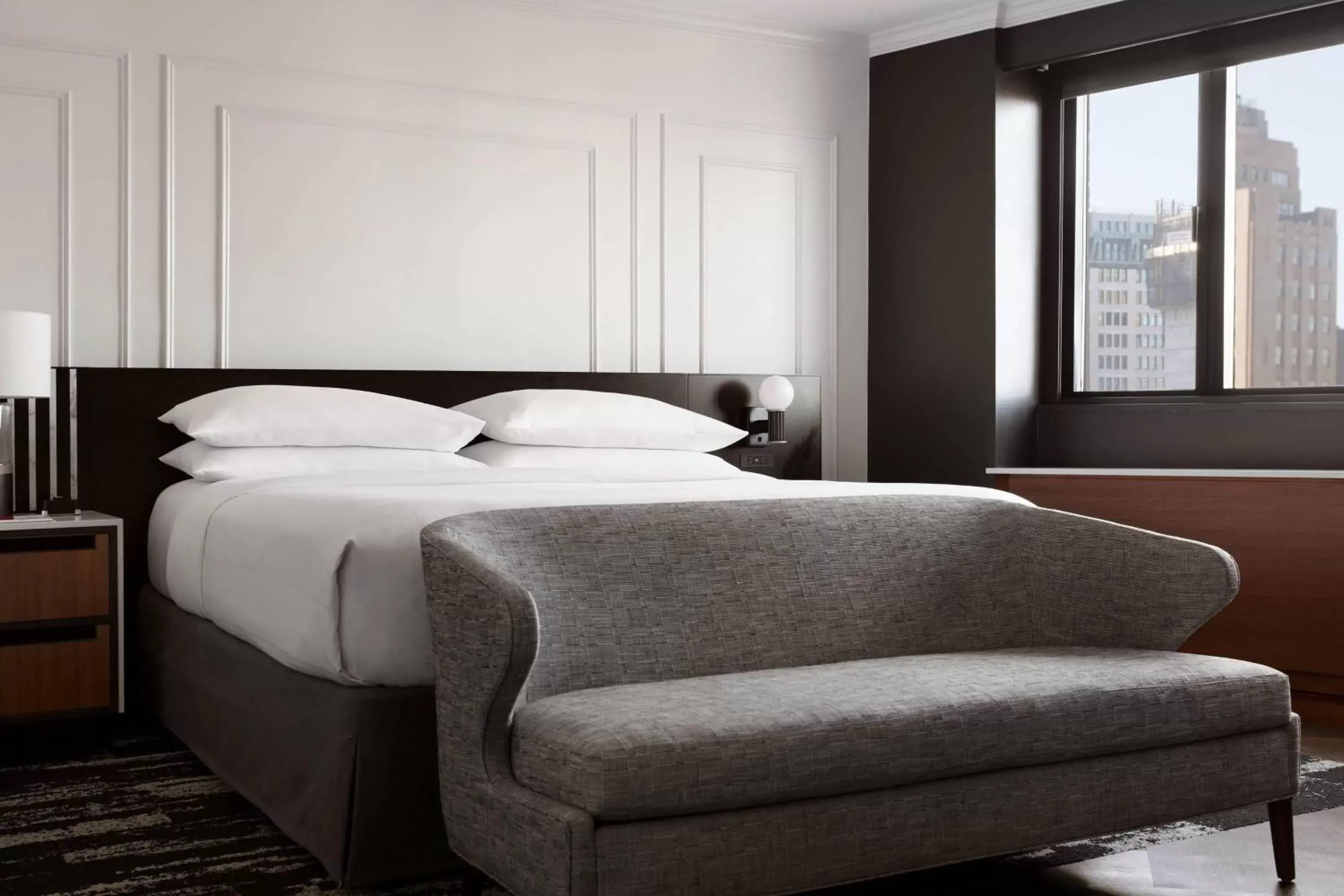 Bedroom, Bed in New York Marriott Downtown
