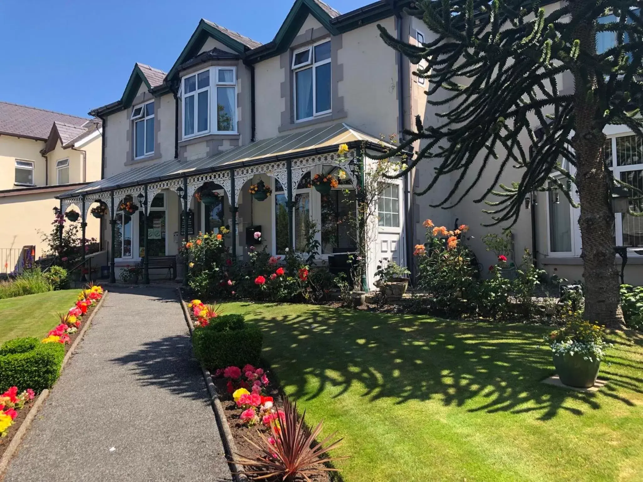 Property Building in Bron Menai Guest House