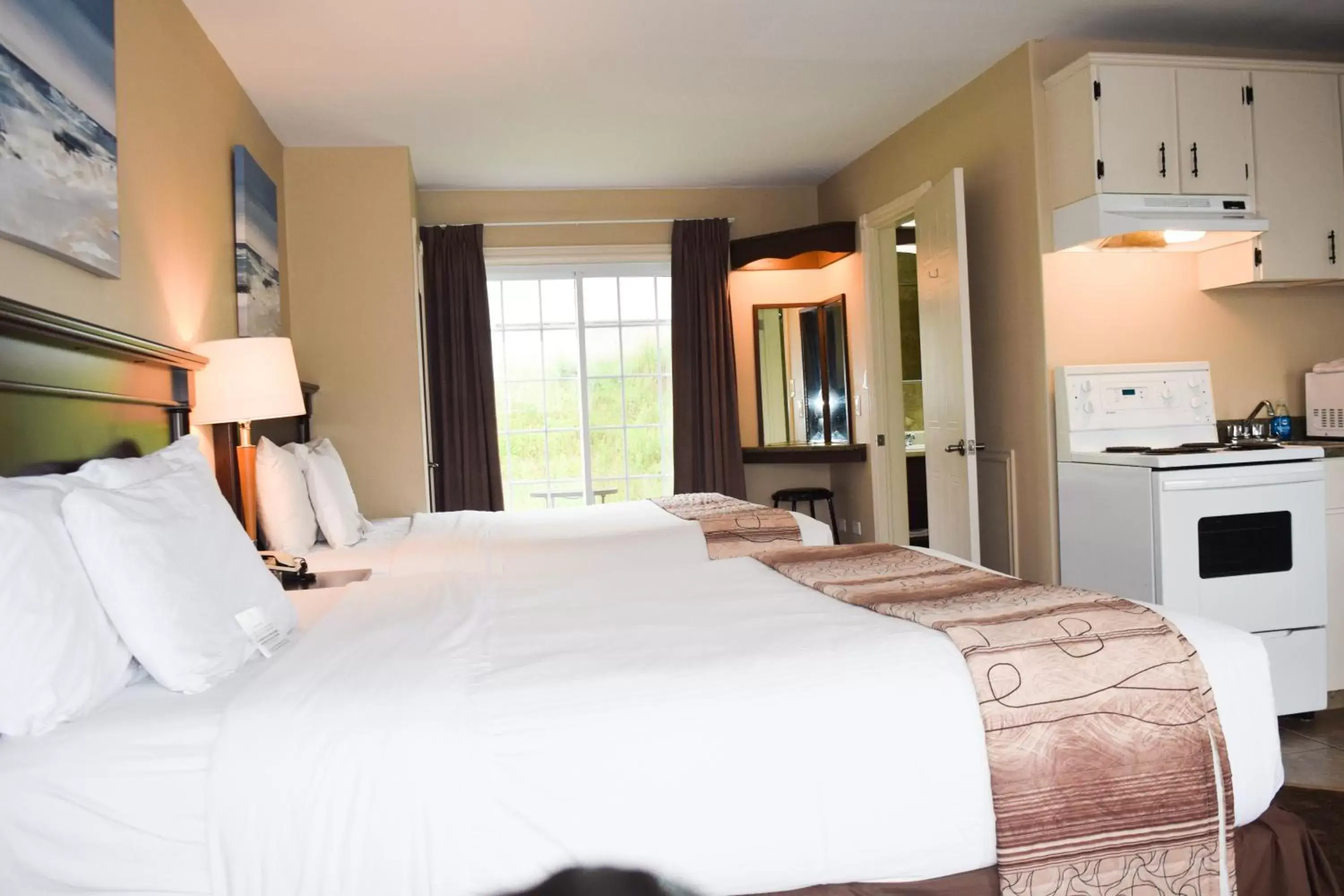 Canadas Best Value Inn & Suites-Charlottetown