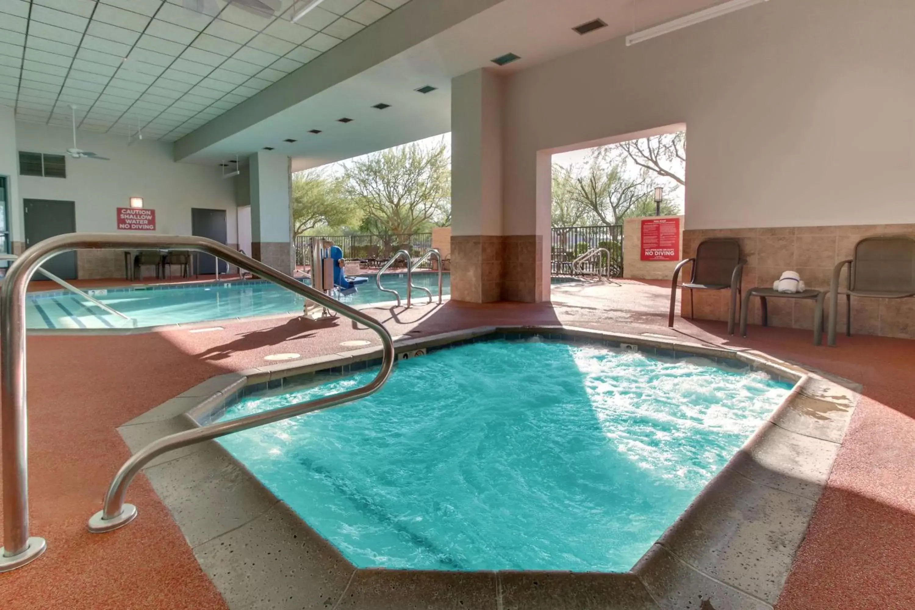 Activities, Swimming Pool in Drury Inn & Suites Phoenix Happy Valley