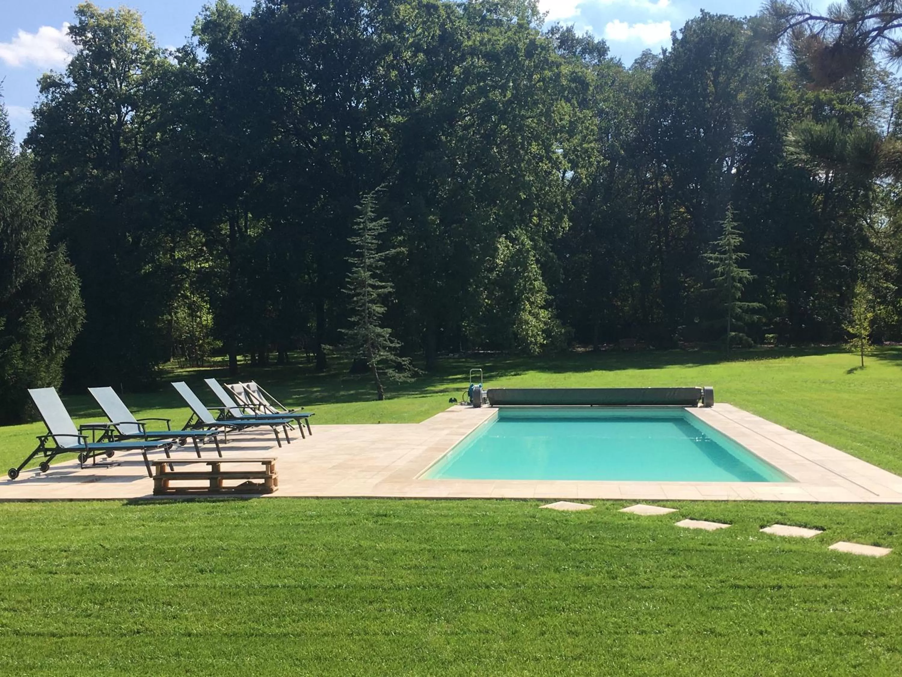 Swimming Pool in Domaine de Montizeau