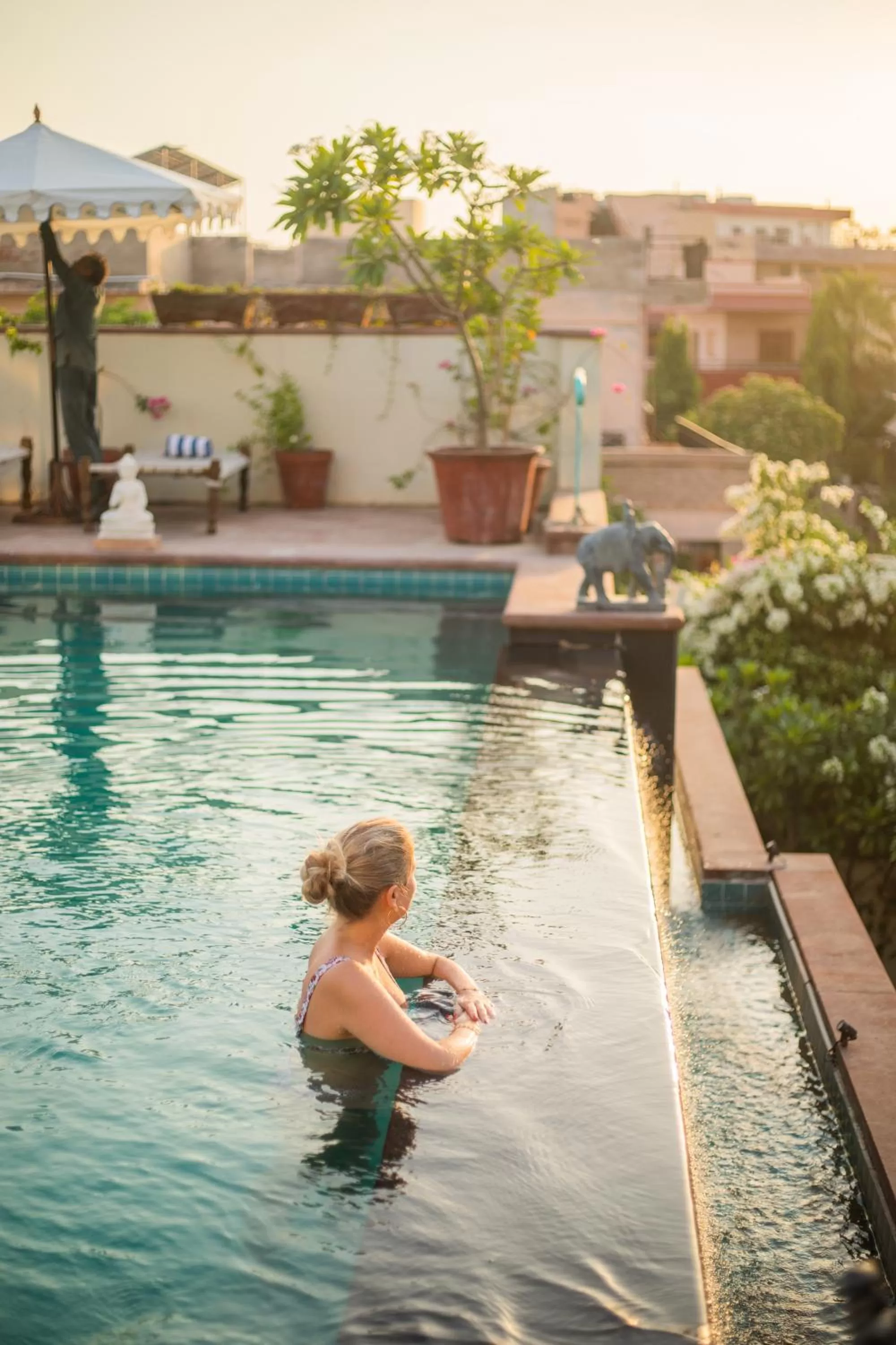 Swimming pool in Daspan House