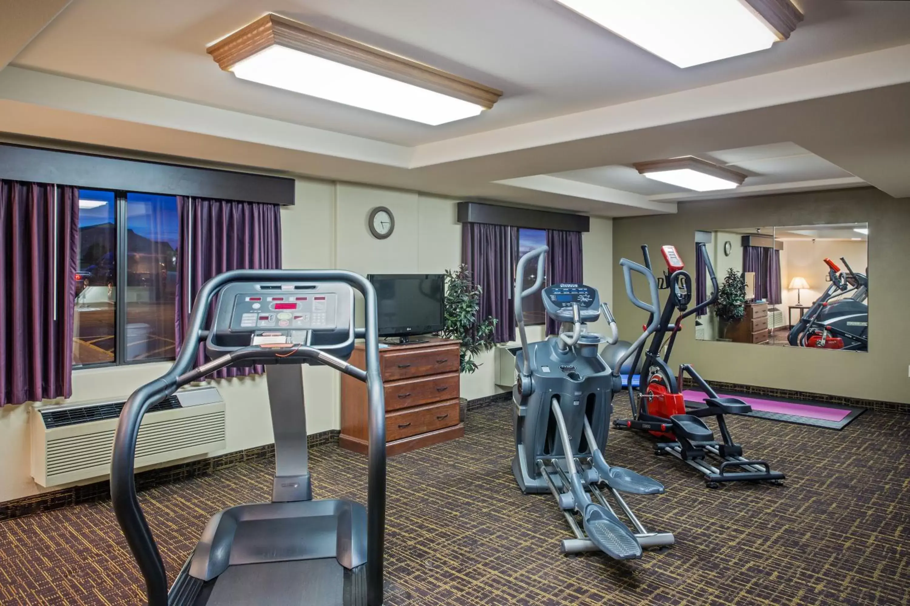 Fitness Center/Facilities in AmericInn by Wyndham Peoria
