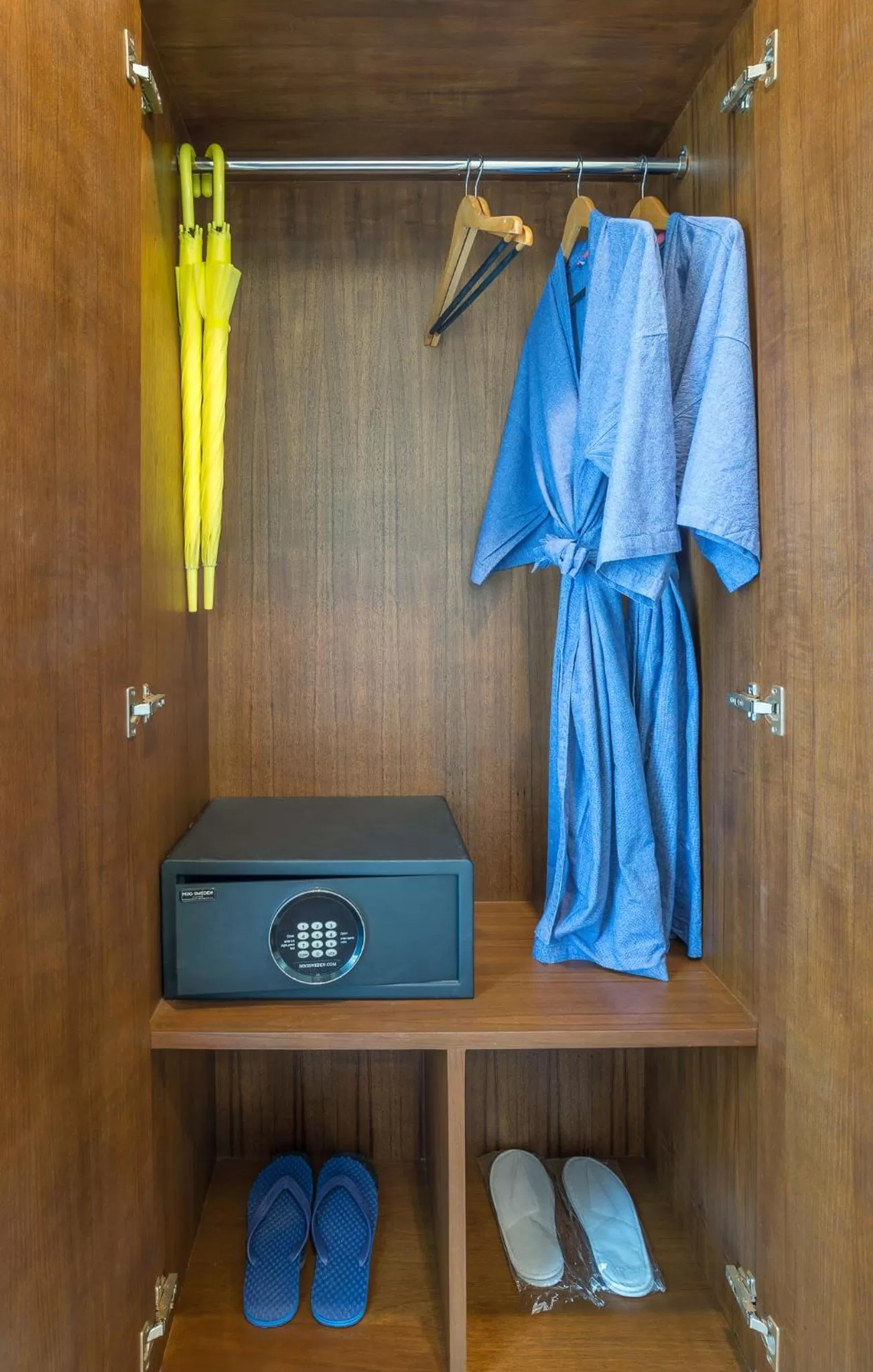Bedroom in The Scene Cliff View Villas