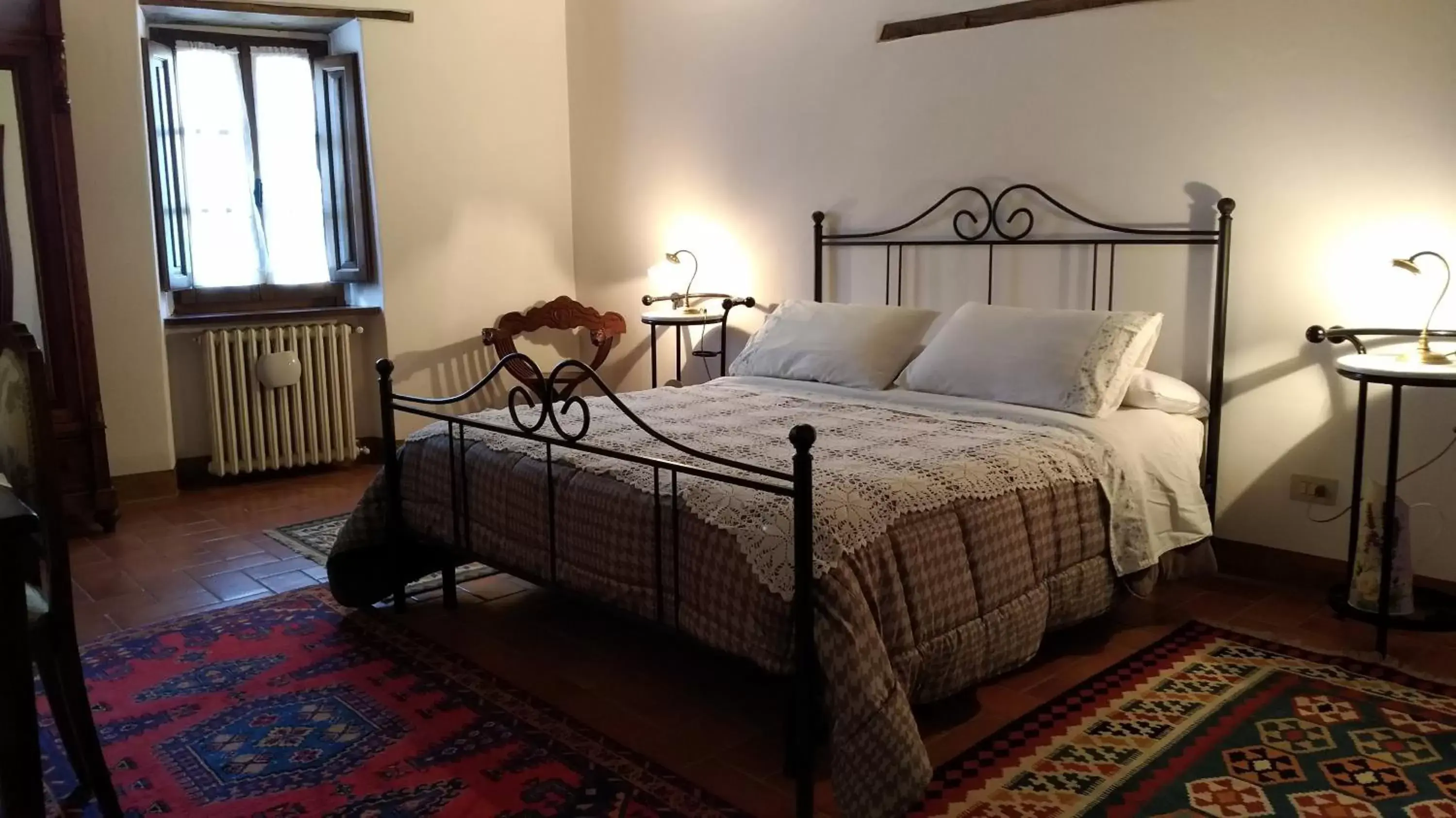 Bedroom, Bed in Villa La Nussa