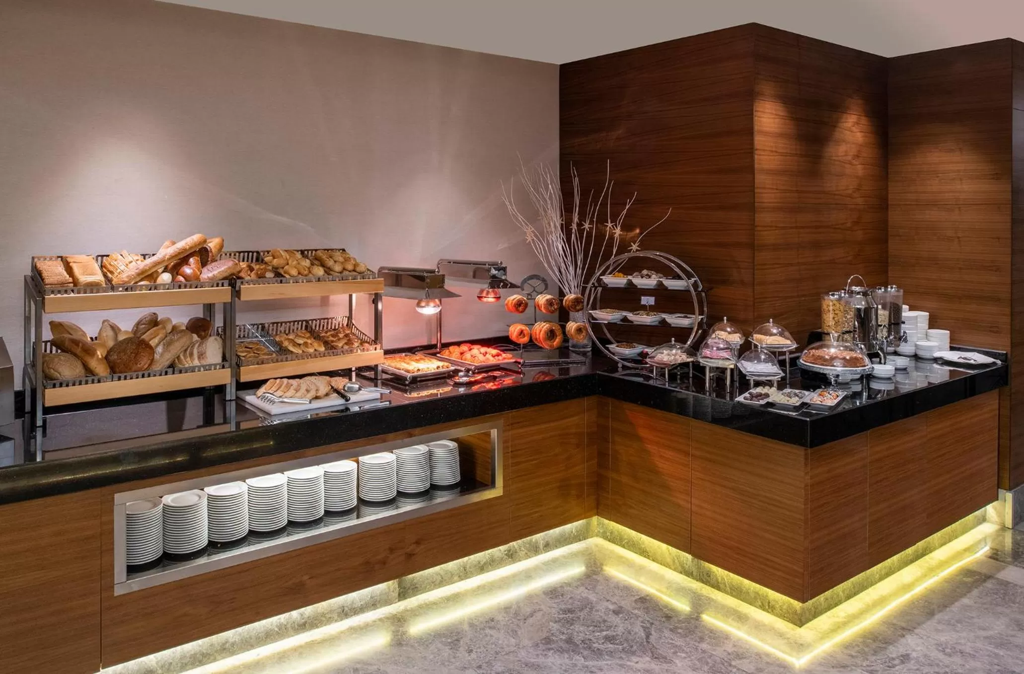 Food and drinks in Mövenpick Hotel & Thermal Spa Bursa