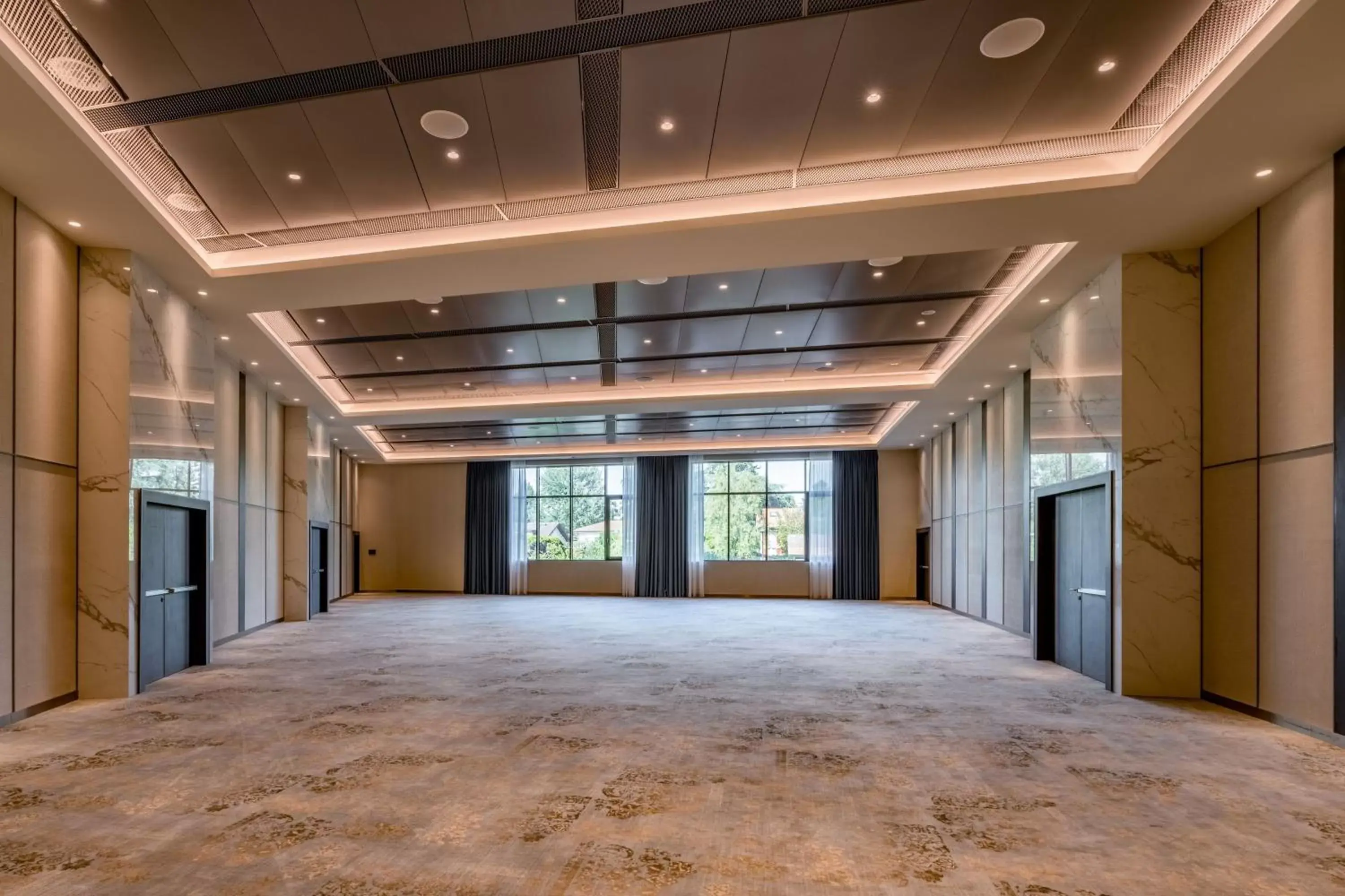 Meeting/conference room in Geneva Marriott Hotel