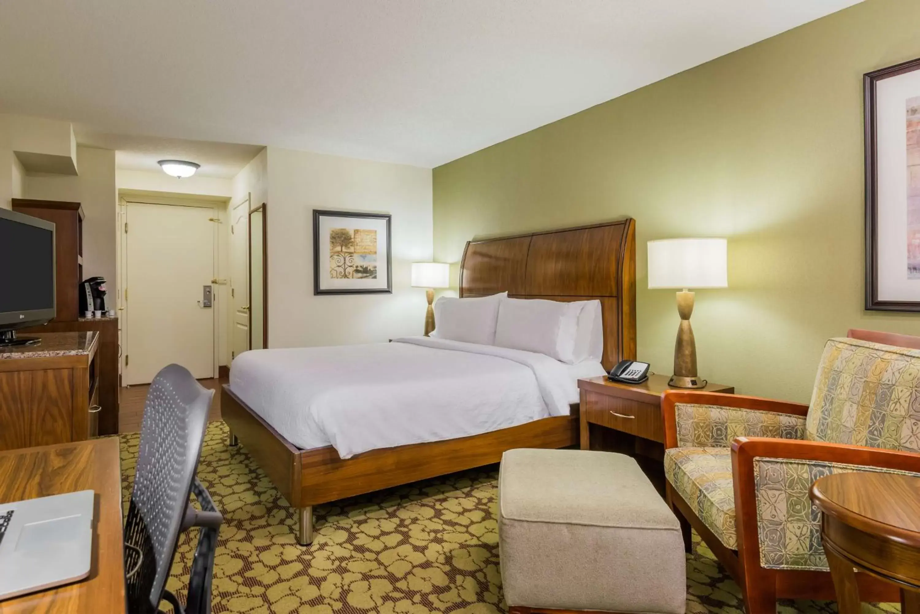 Bedroom, Bed in Hilton Garden Inn Atlanta North/Alpharetta