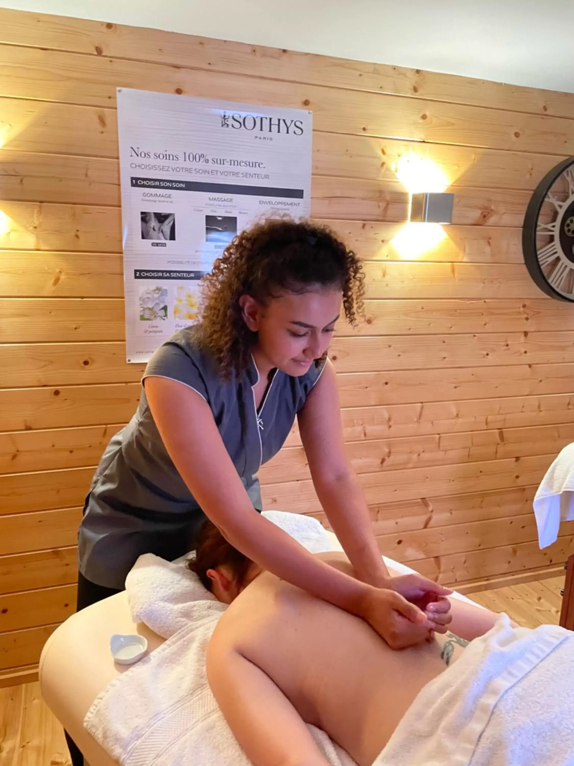 Spa and wellness centre/facilities in Logis Centrotel et Spa Bulles d'Allier