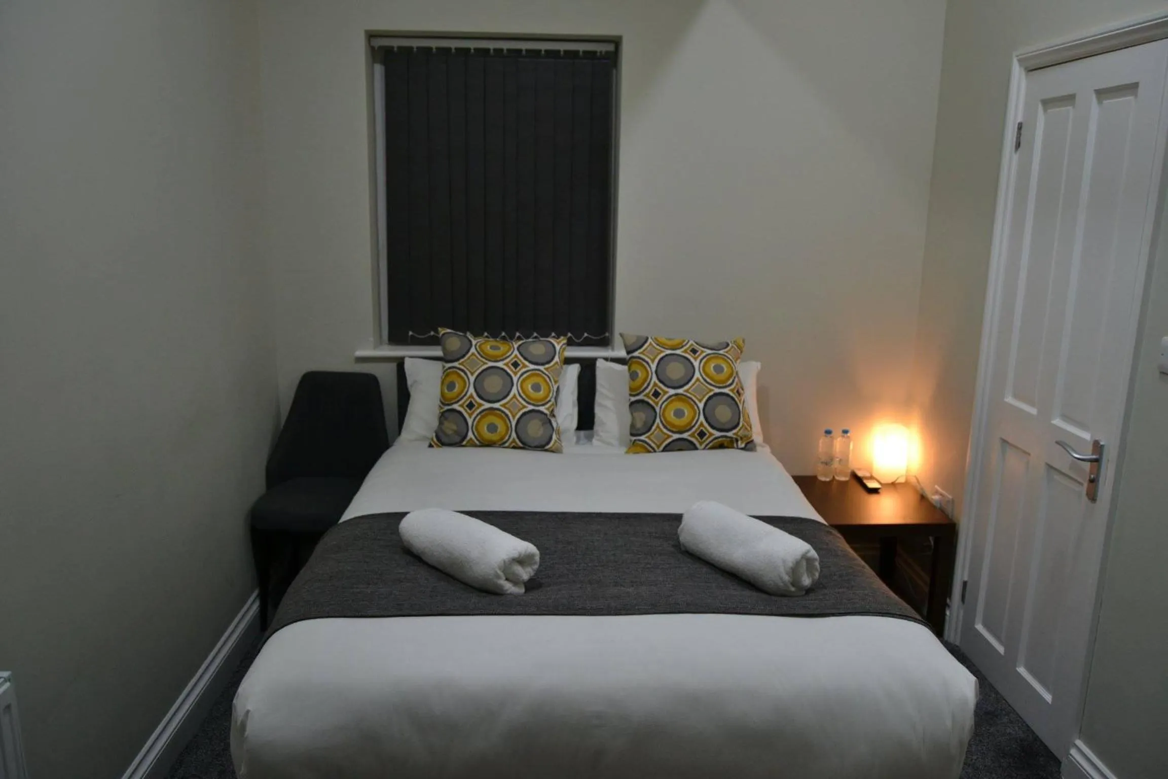 Bed in Manor House London