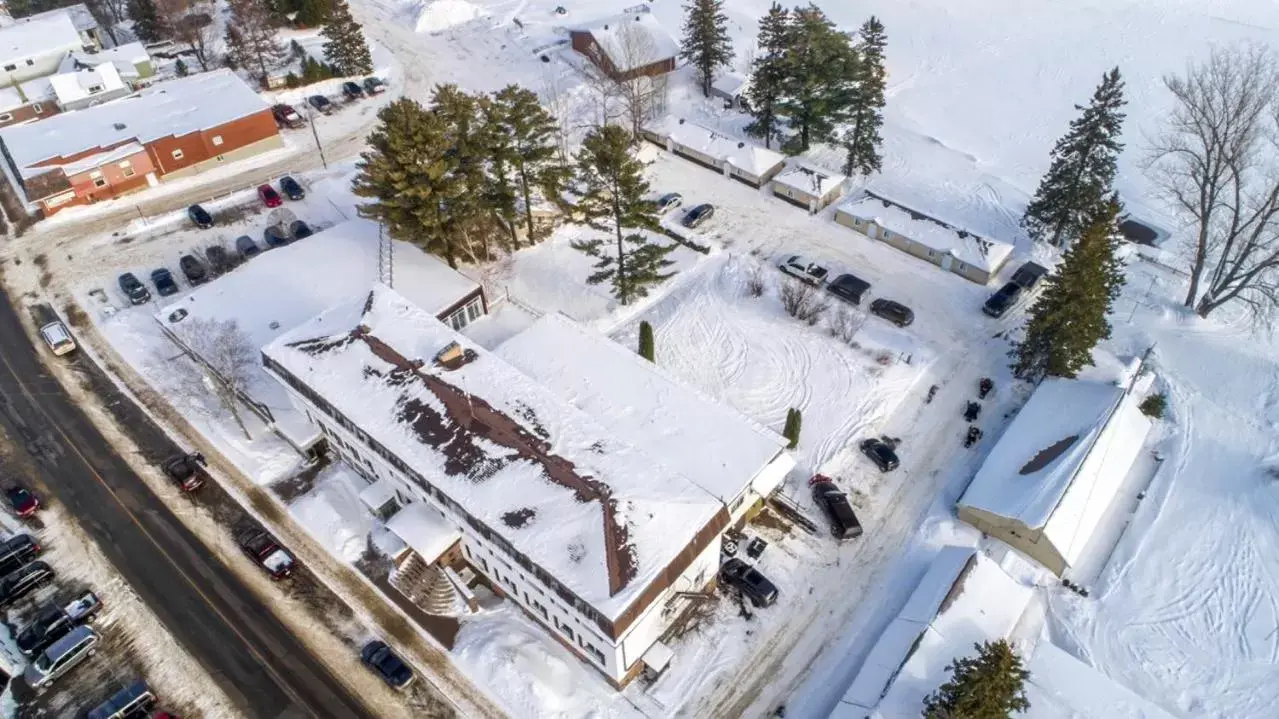 Day, Bird's-eye View in Caswell Resort