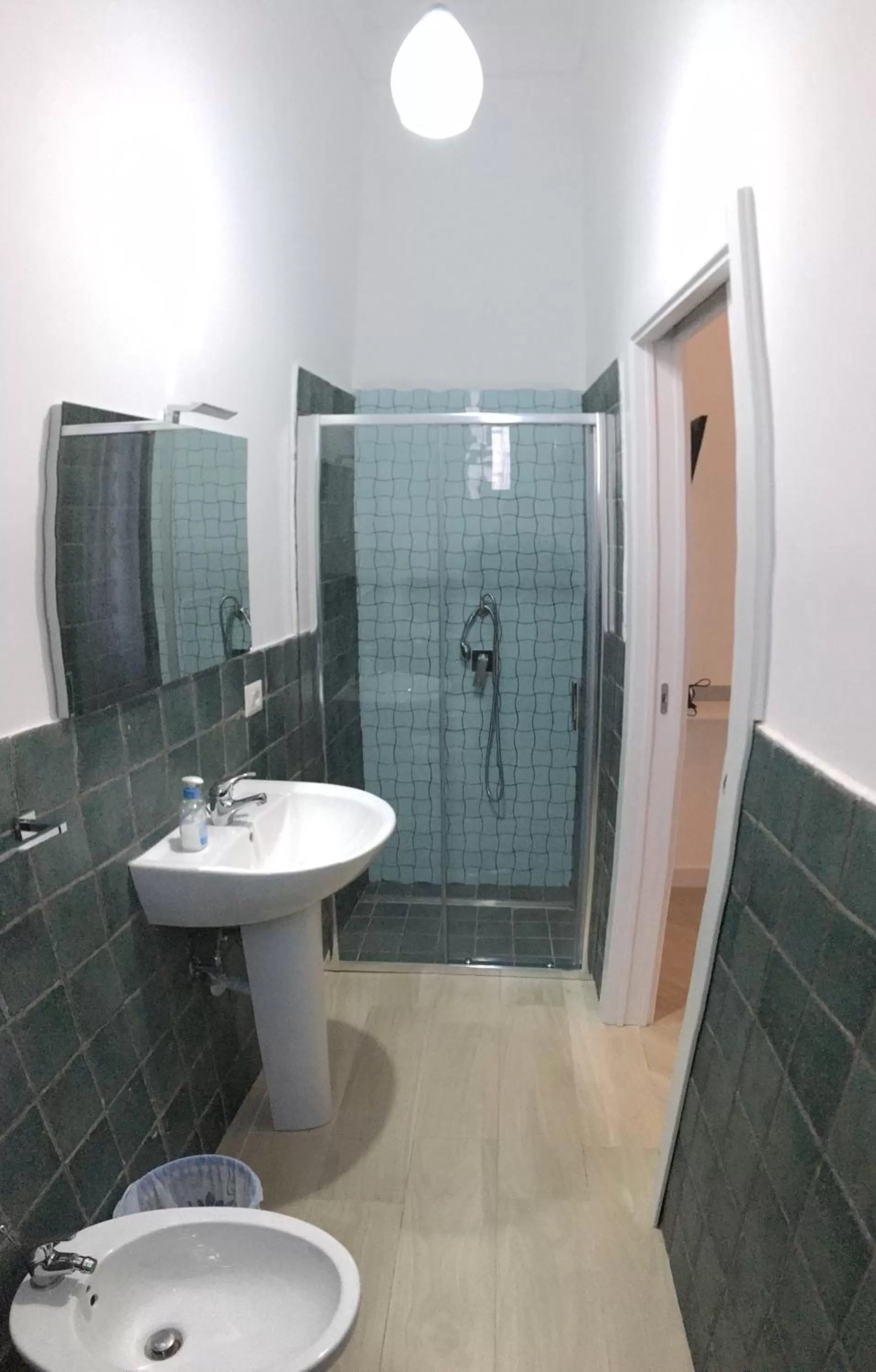 Shower in Casa Theodor B&B