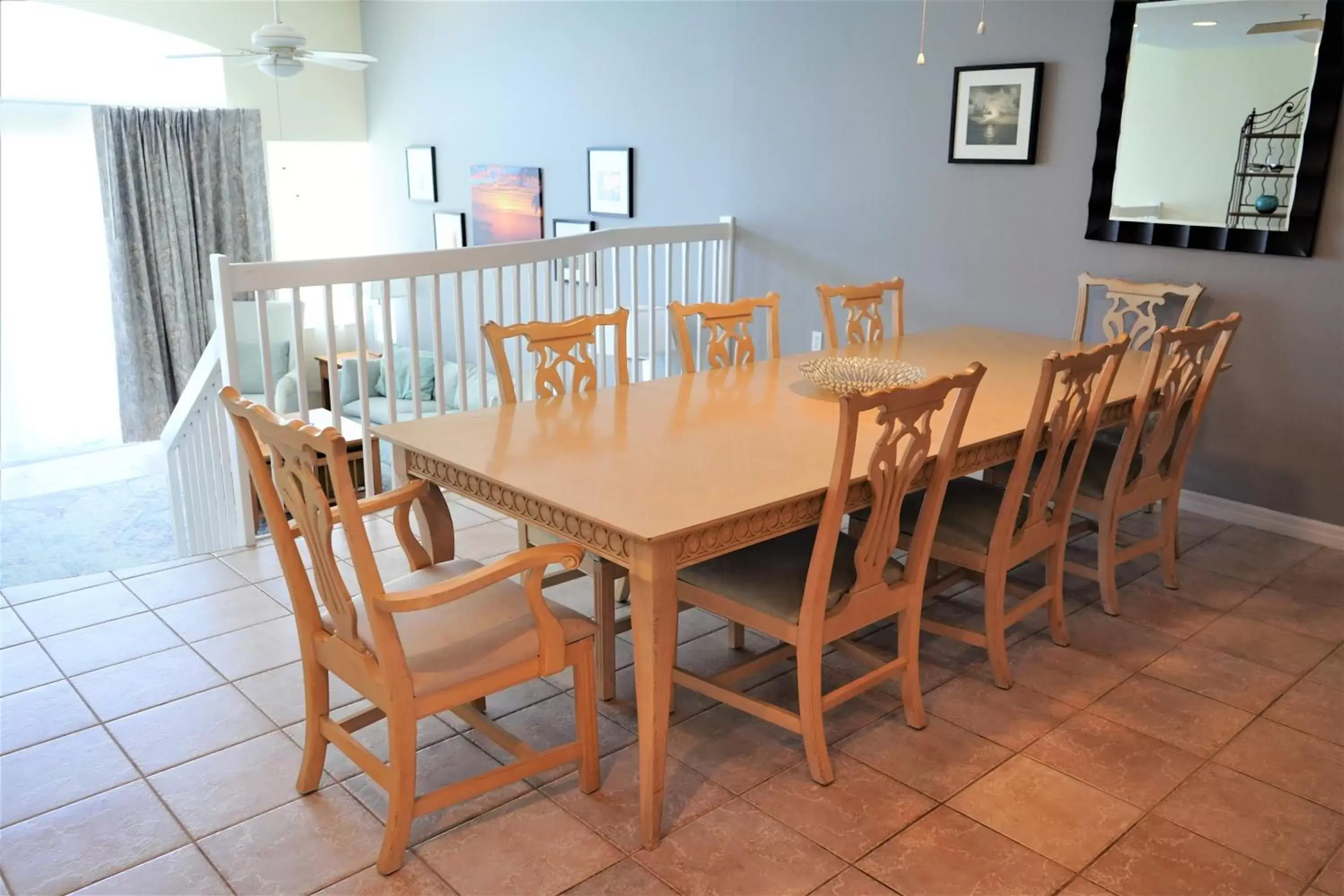 Dining Area in Glunz Ocean Beach Hotel and Resort