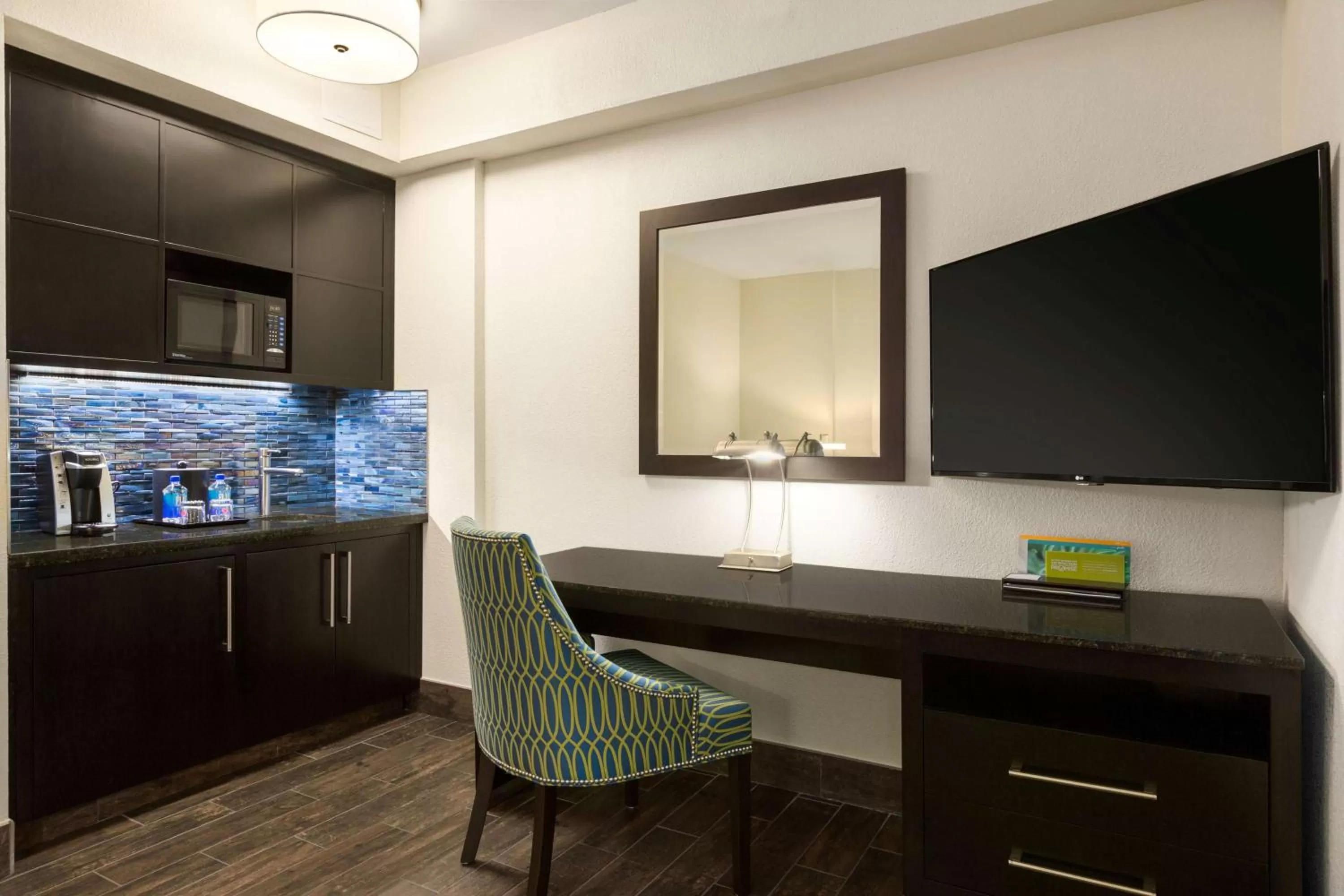 Living room in Hilton Garden Inn Houston Northwest