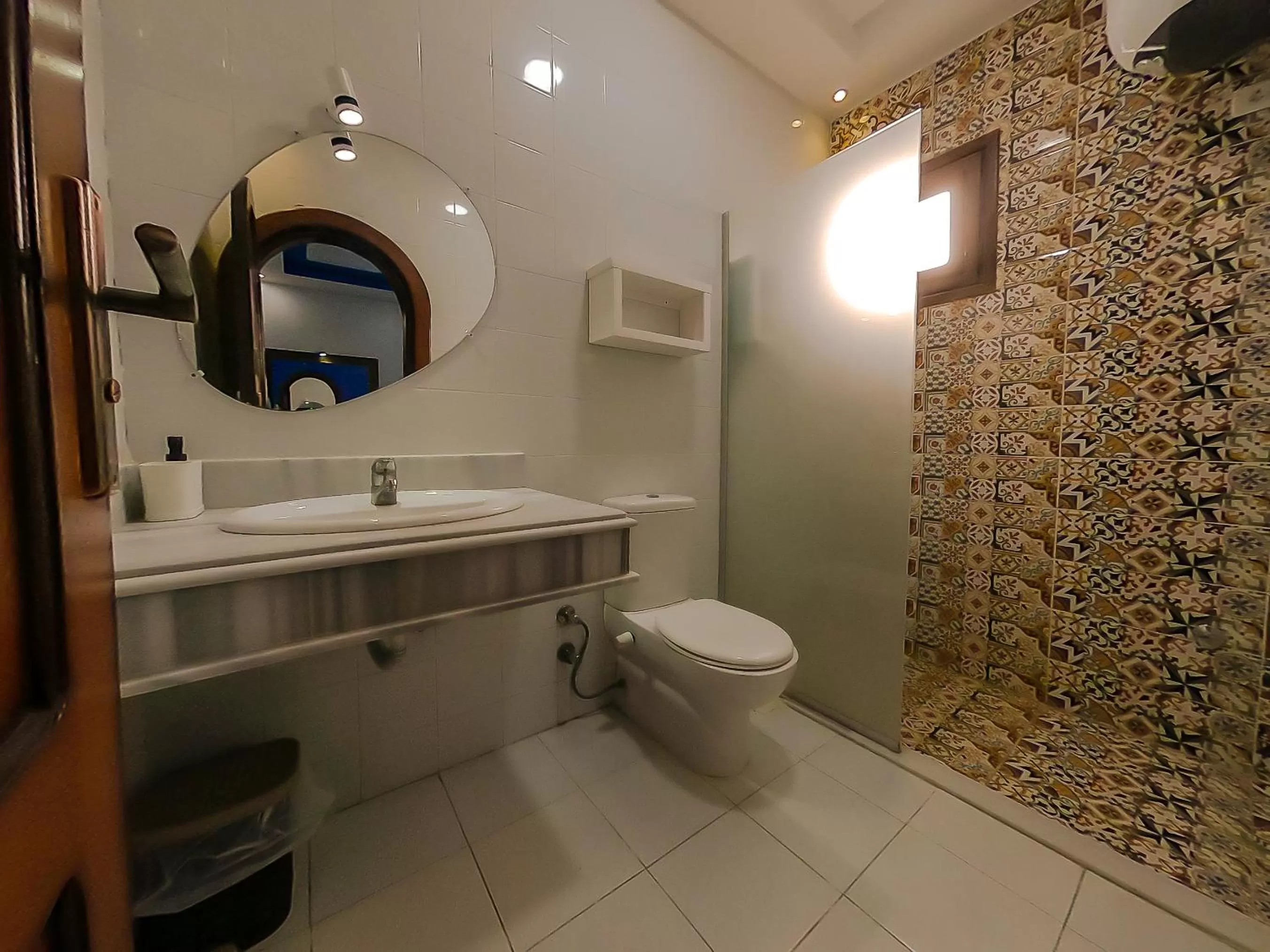 Seaview Panorama Boatel