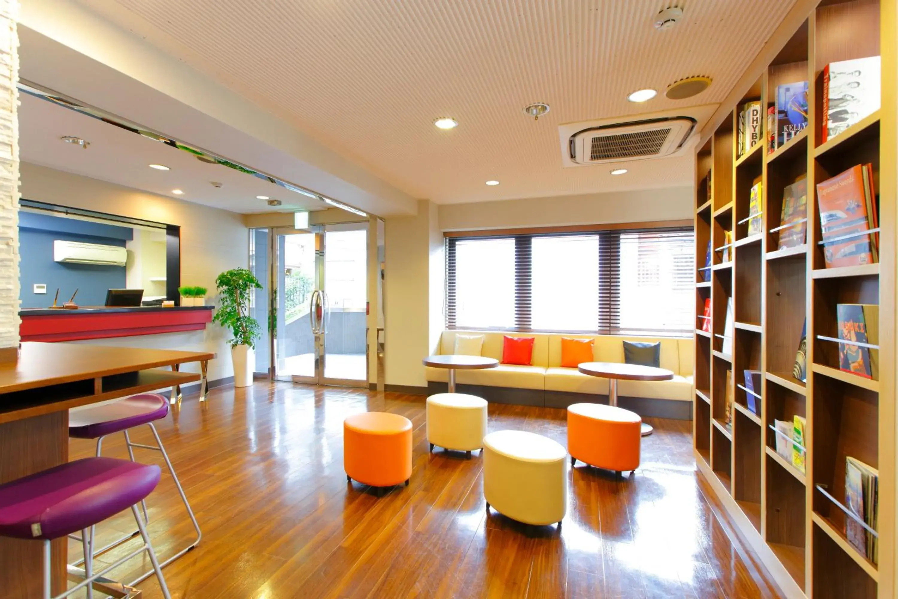 Lobby or reception, Lounge/Bar in Hotel Mystays Asakusa