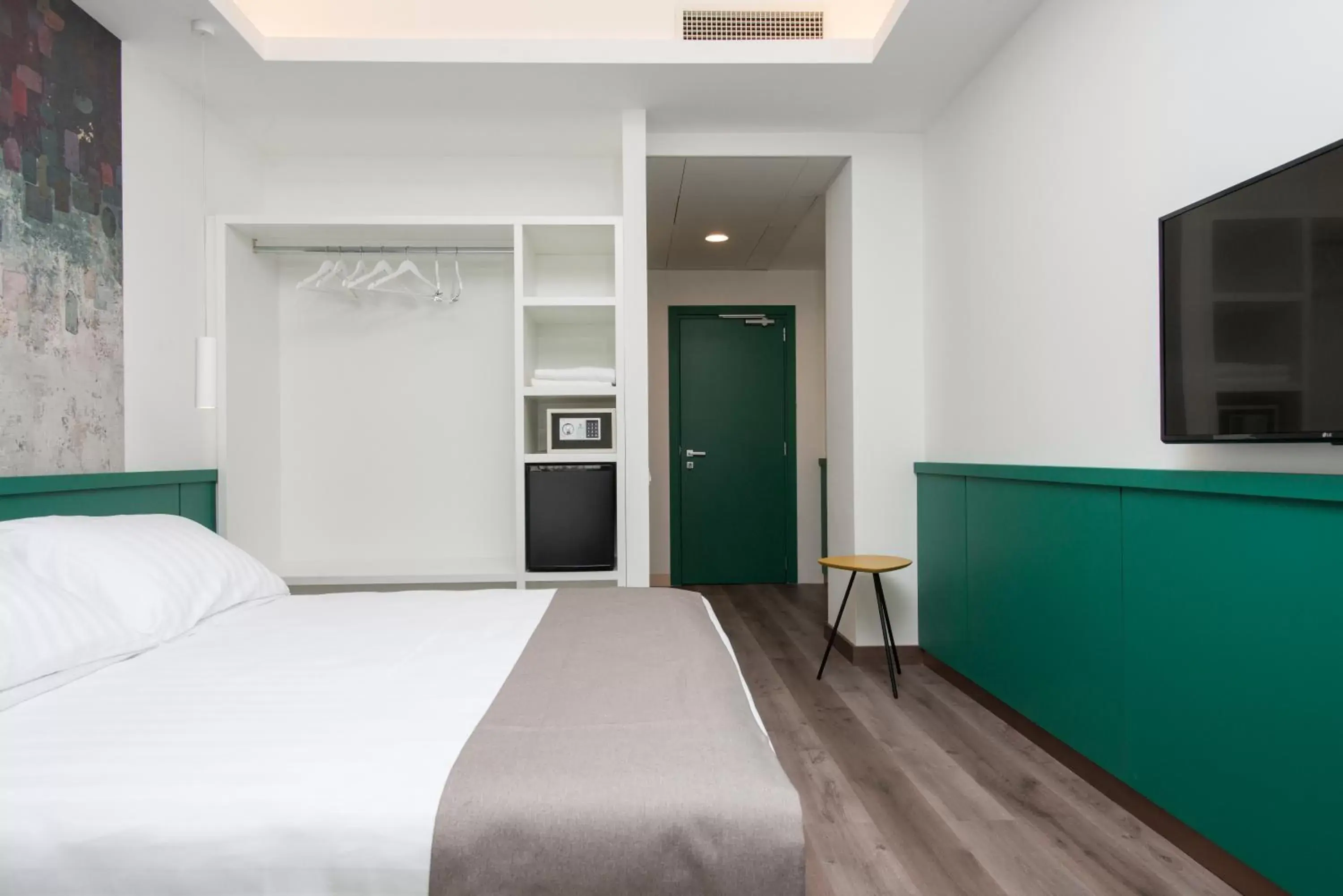 Bedroom, Bed in Smart Hotel Napoli
