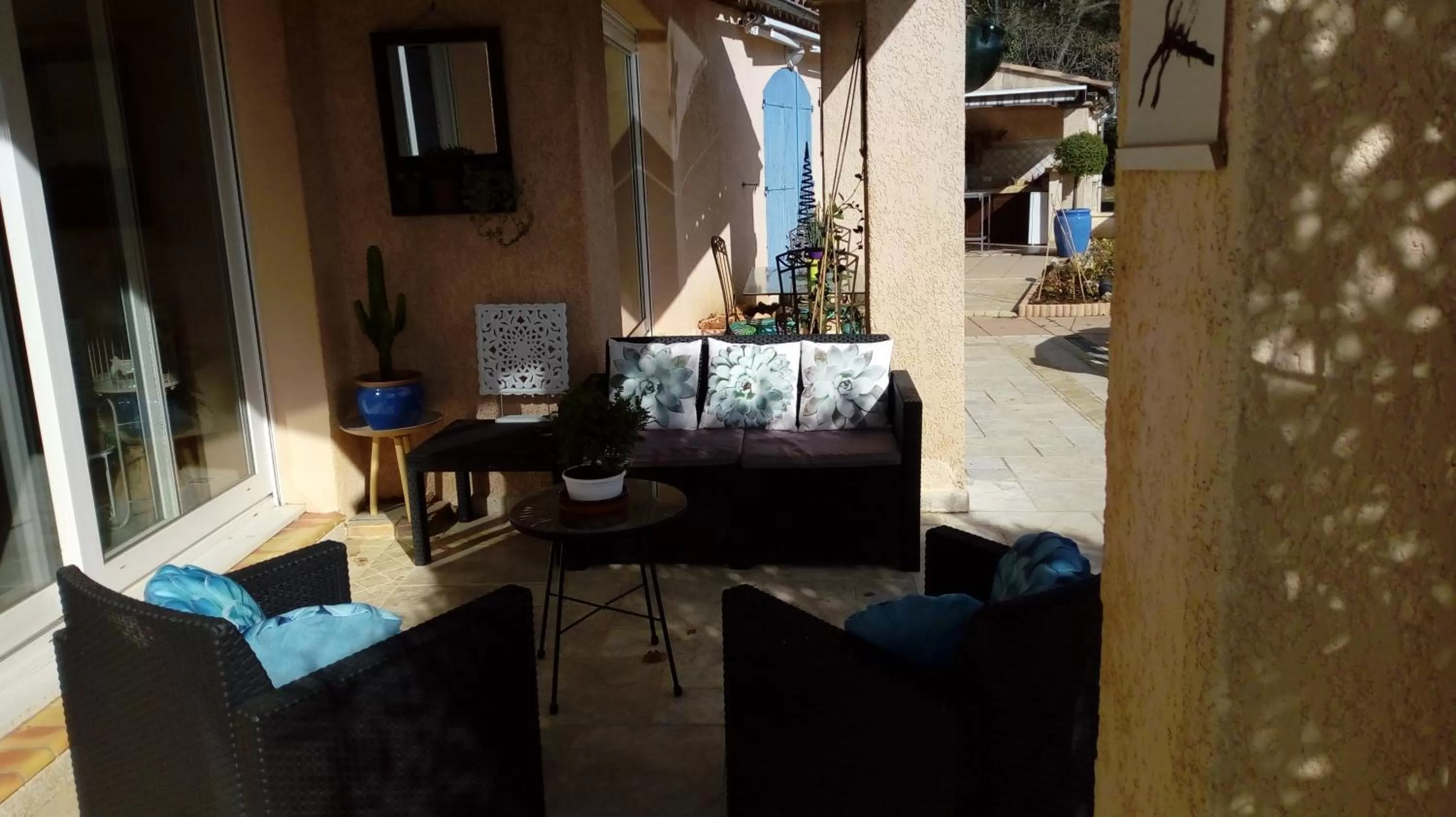 Balcony/Terrace in Chambre et table d'hôtes Villa Pomponette