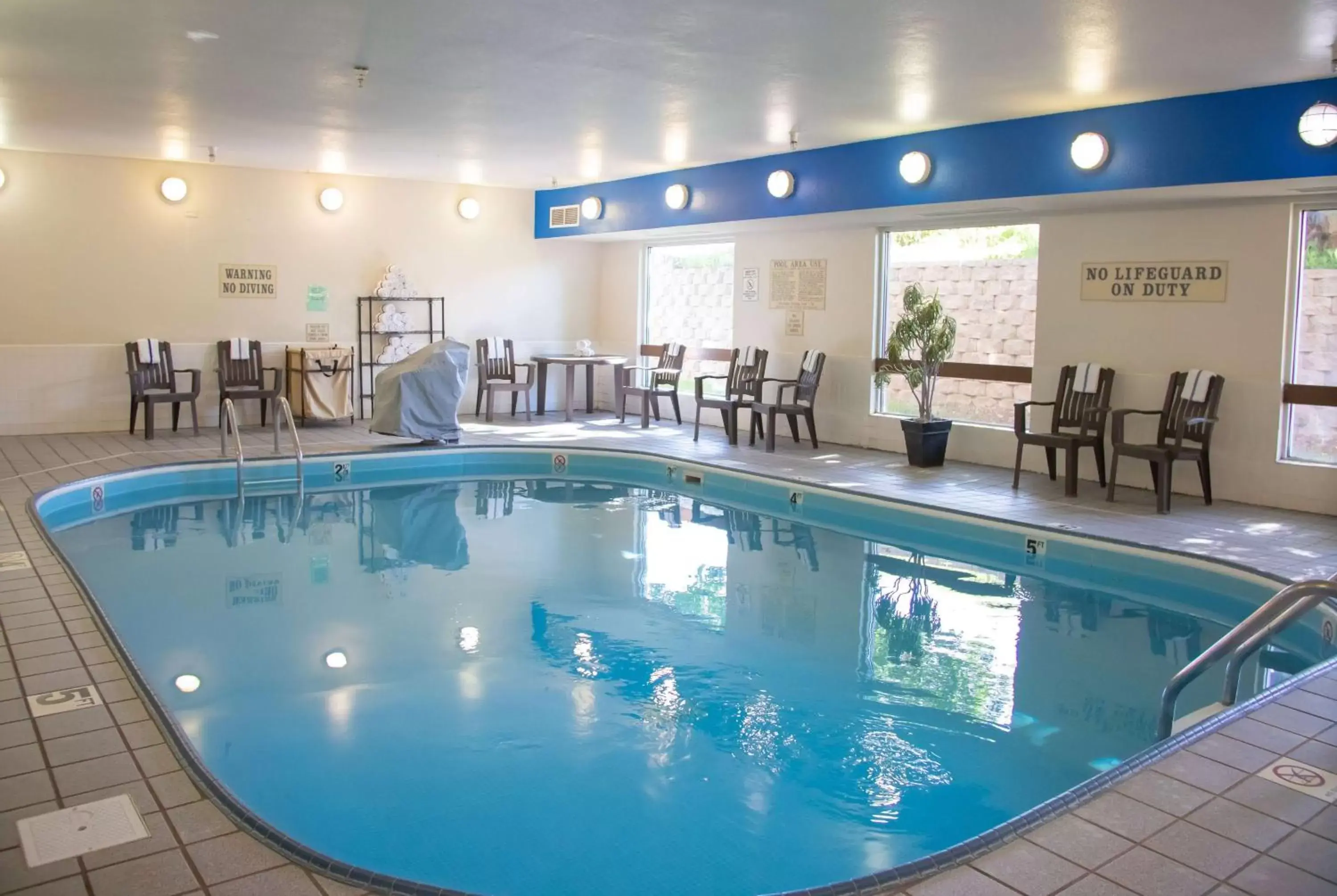 Swimming Pool in Wingate by Wyndham Sioux City