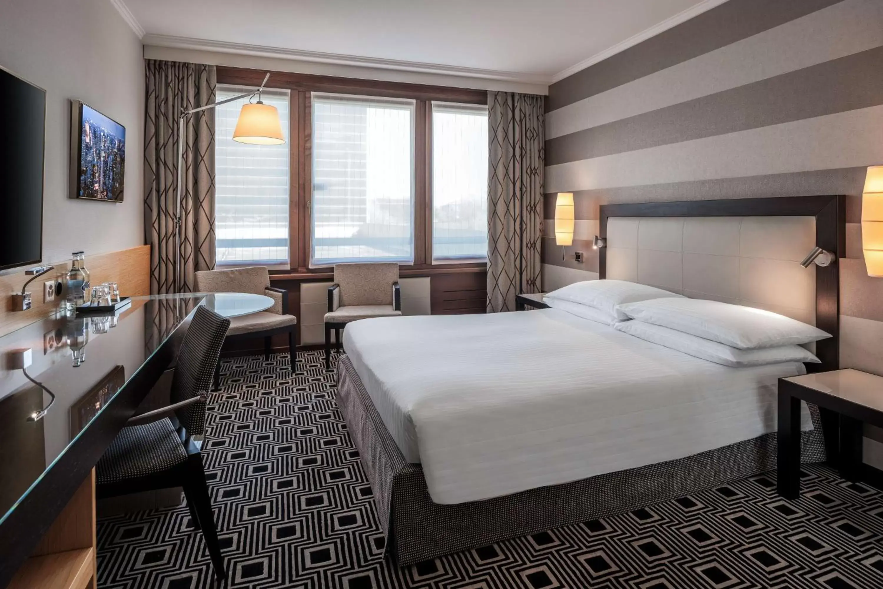 Bedroom in Hilton Geneva Hotel and Conference Centre