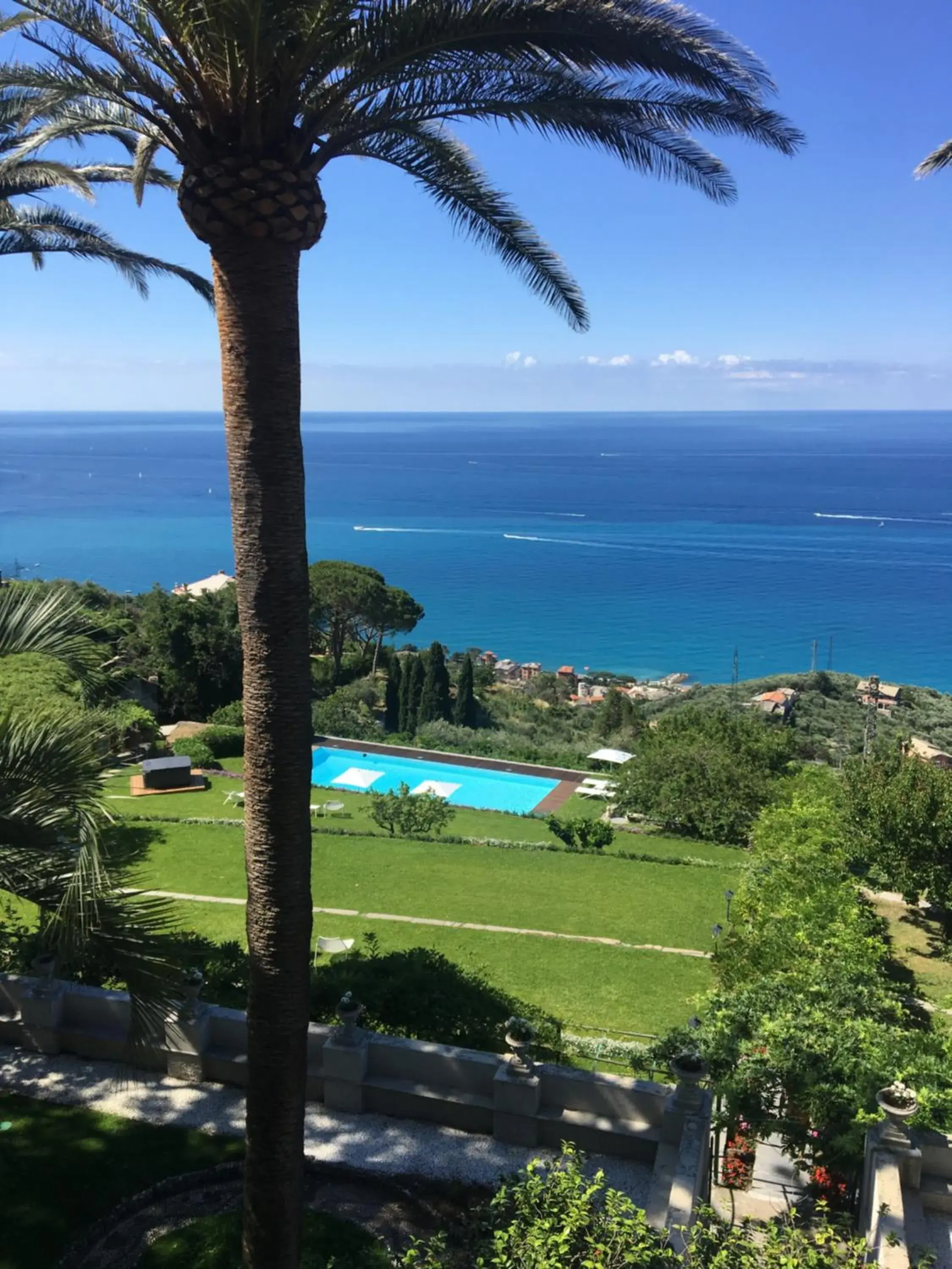 Garden, Pool View in Villa Riviera Resort