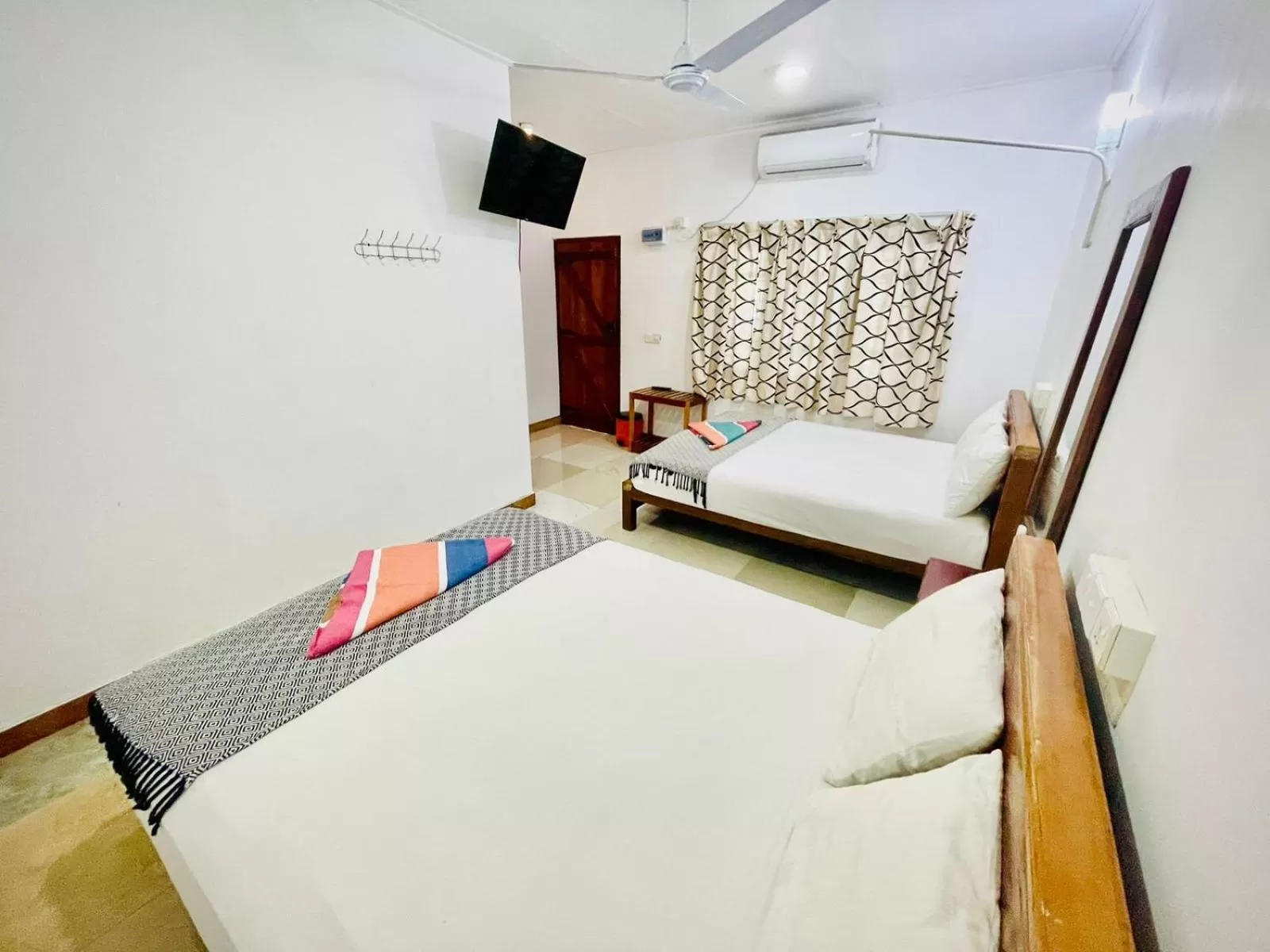 Bed in Trinco Star Cabana