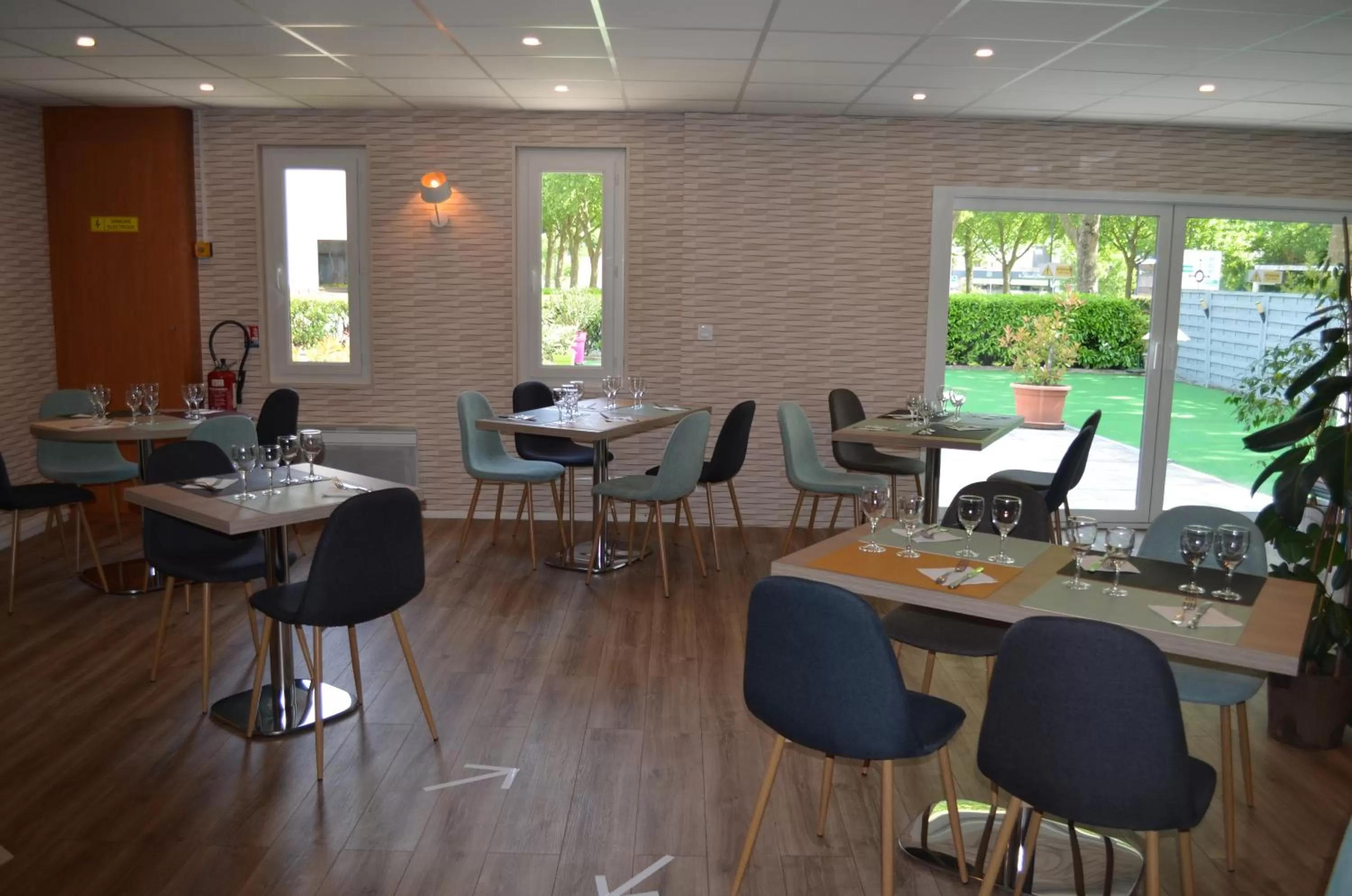 Restaurant/places to eat in The Originals City, Hôtel Ambacia, Tours Sud